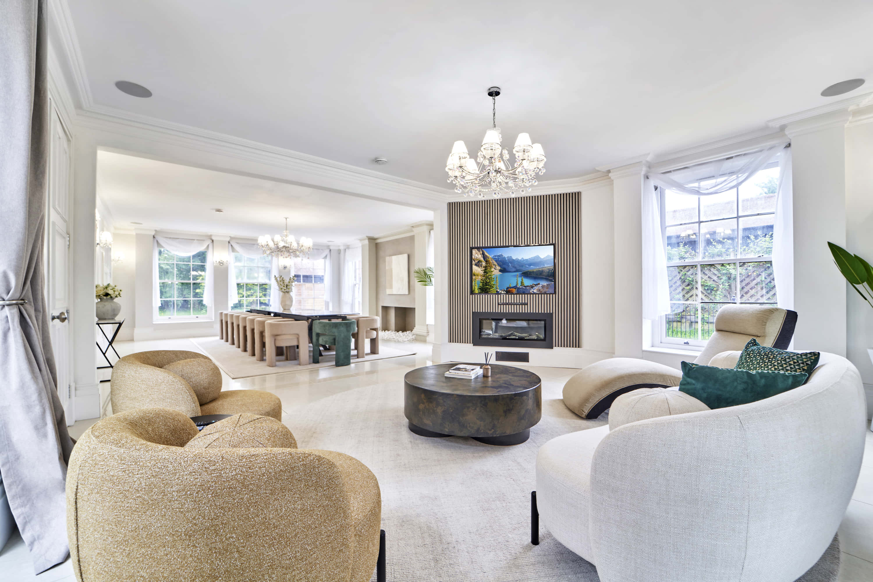 The Essex Mansion 15