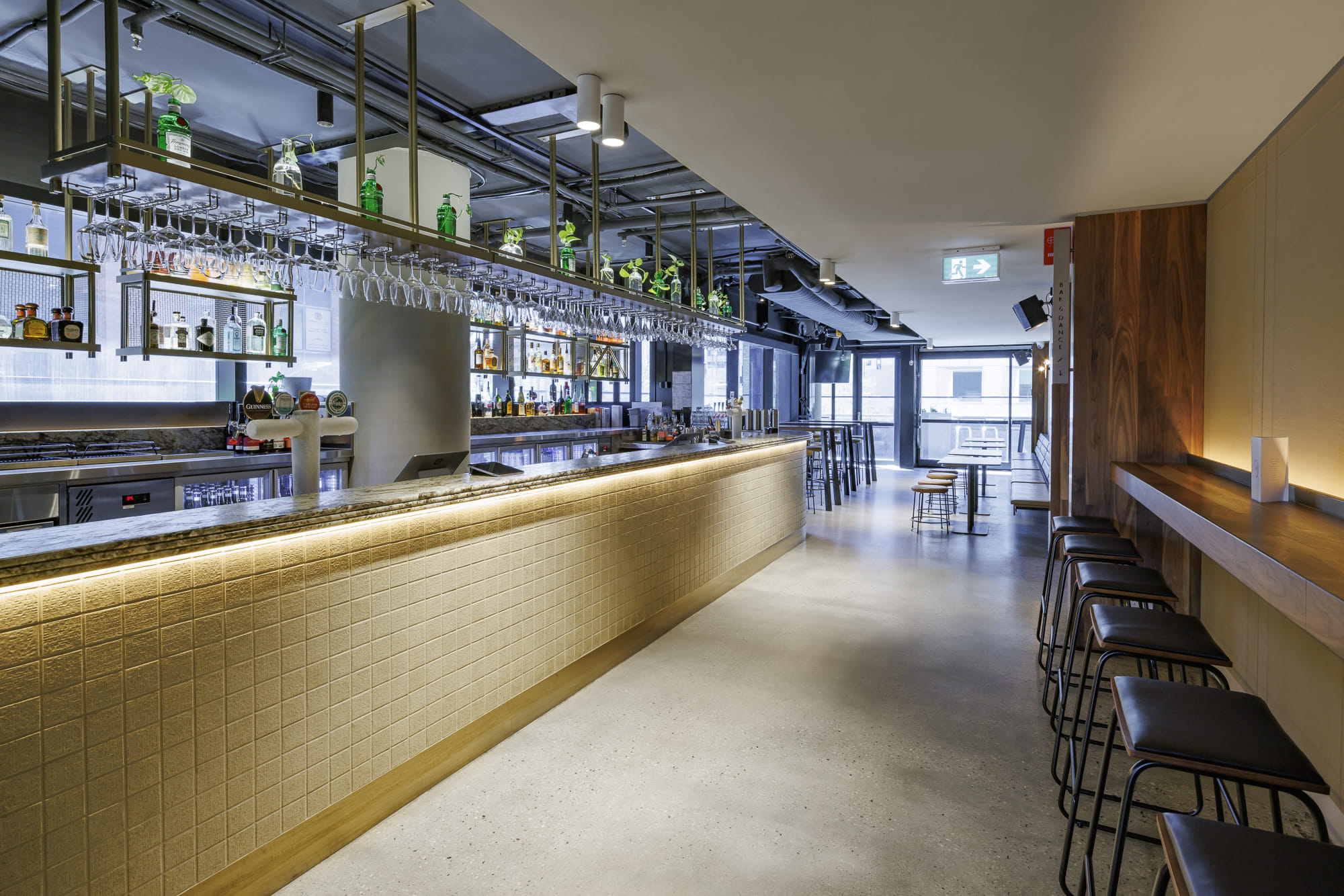 The Metropolitan Rooftop 0