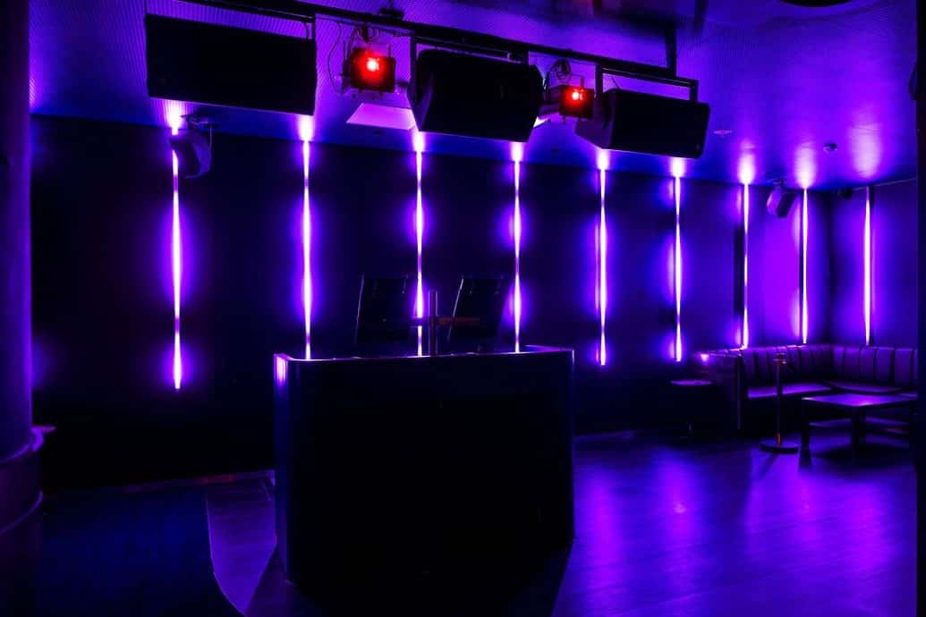 The Metropolitan Club 4