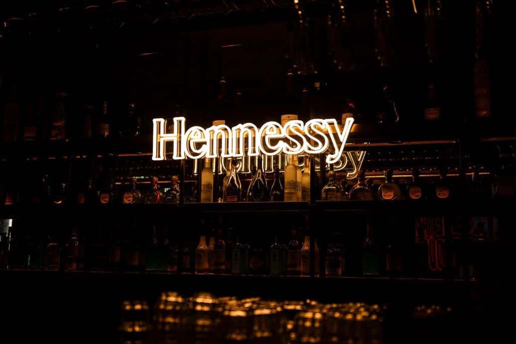 The Metropolitan Club 5