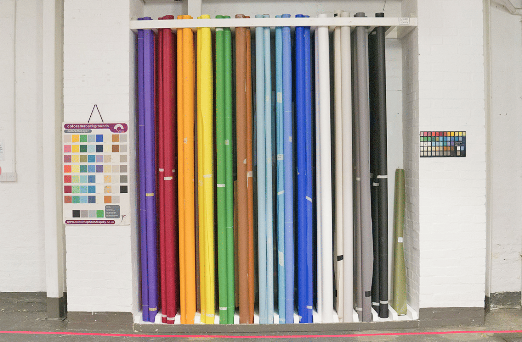 STUDIO 3 Black Out 1