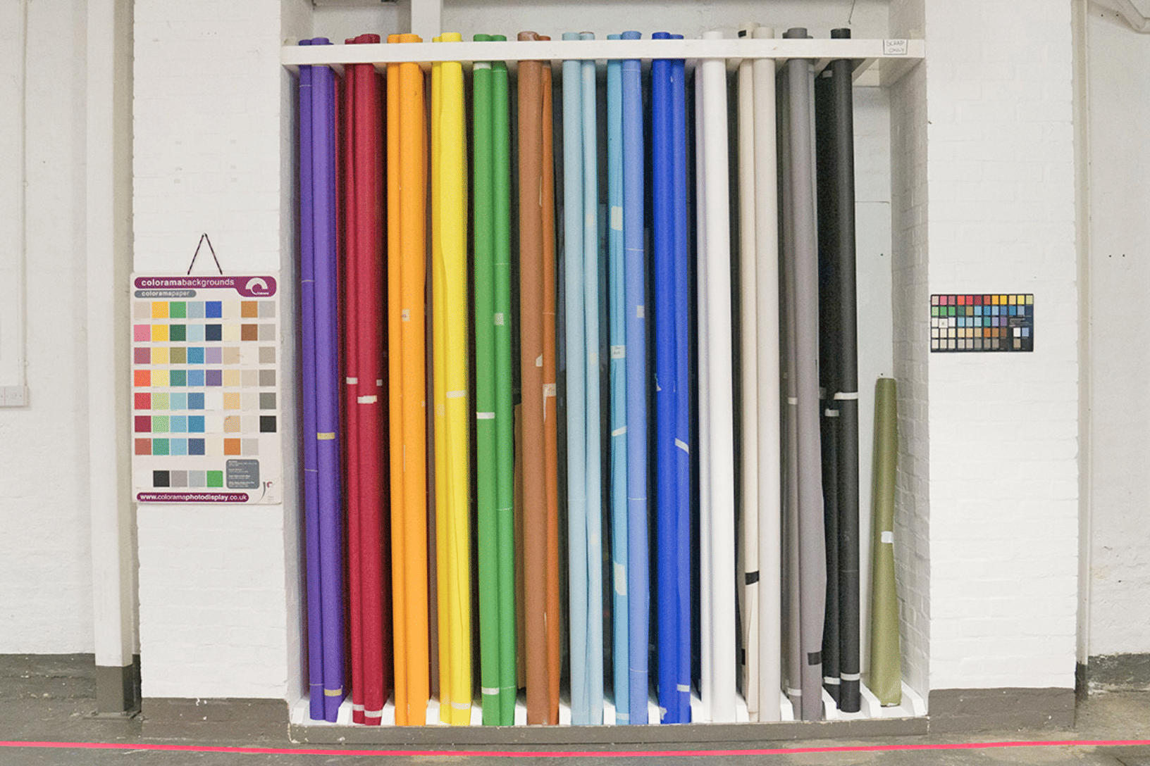 STUDIO 3 Black Out 1