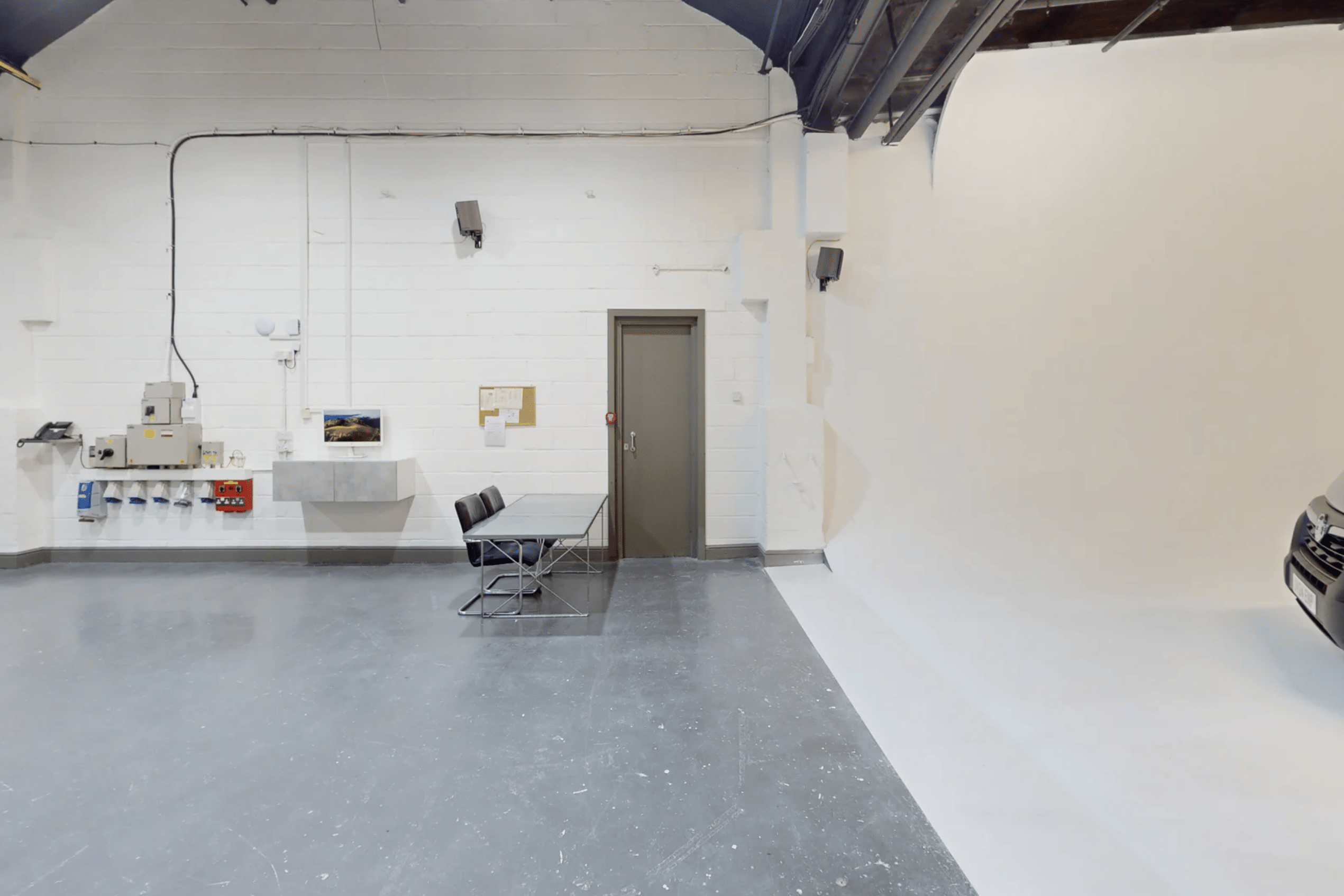 STUDIO 6 XL White Cove 2