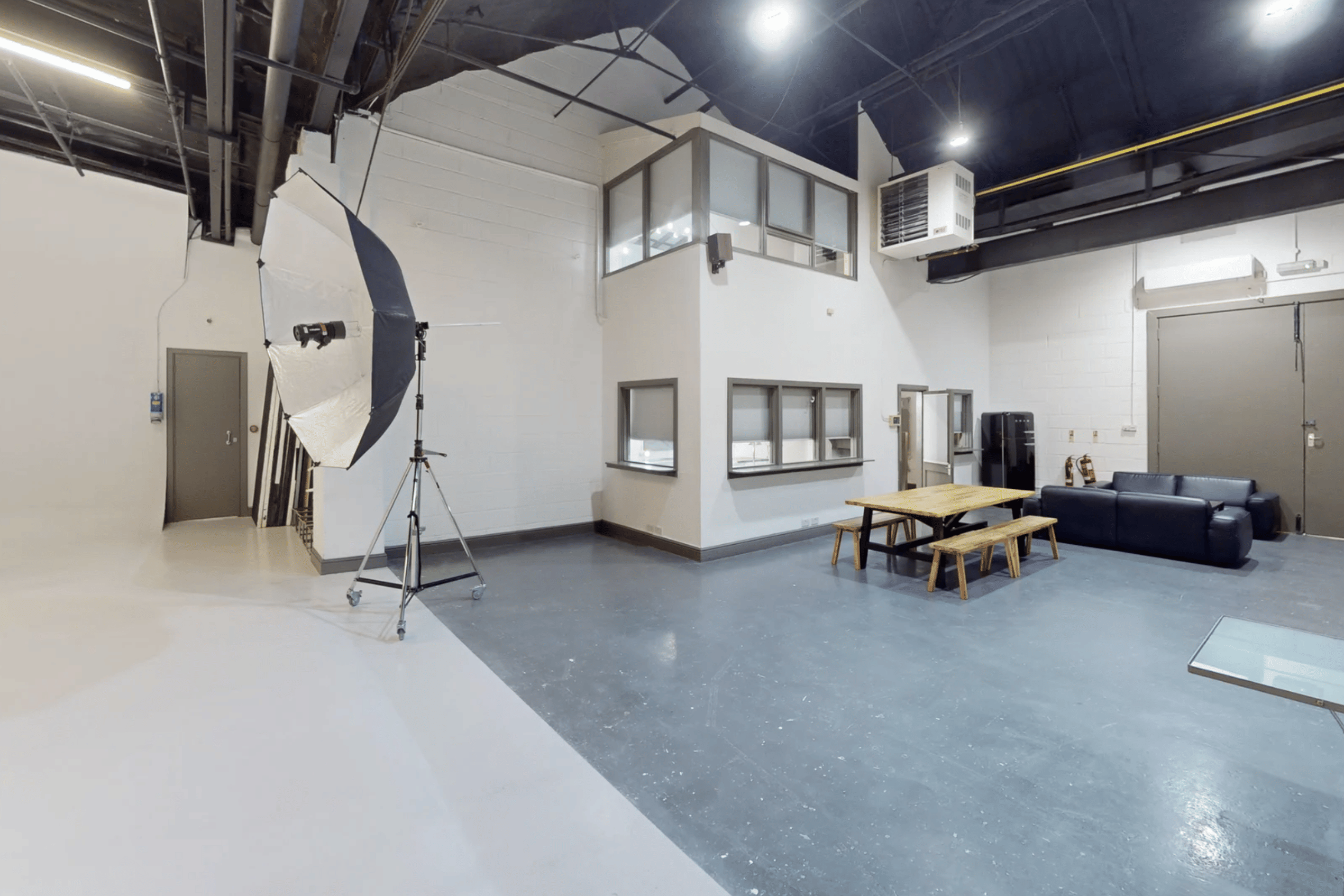 STUDIO 6 XL White Cove 1