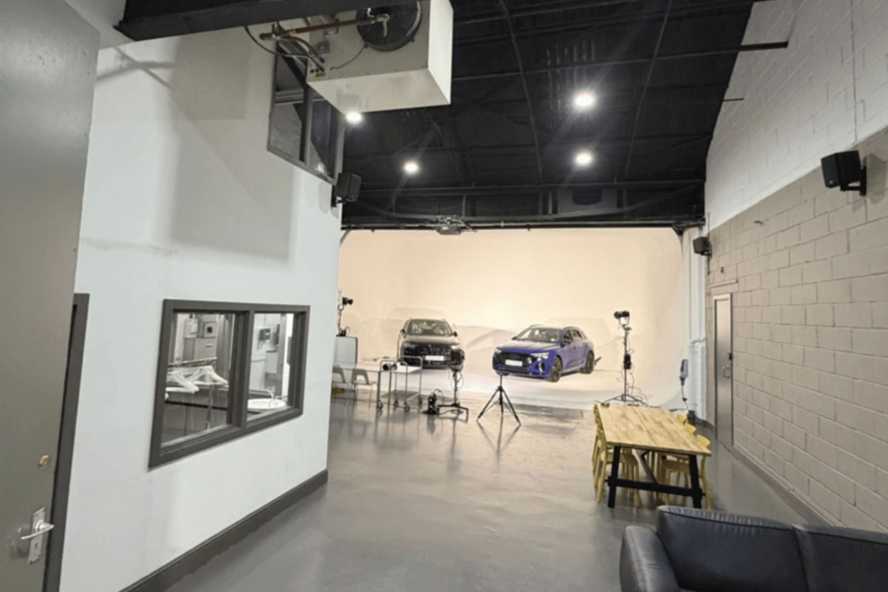 STUDIO 7 Infinity Cove 1