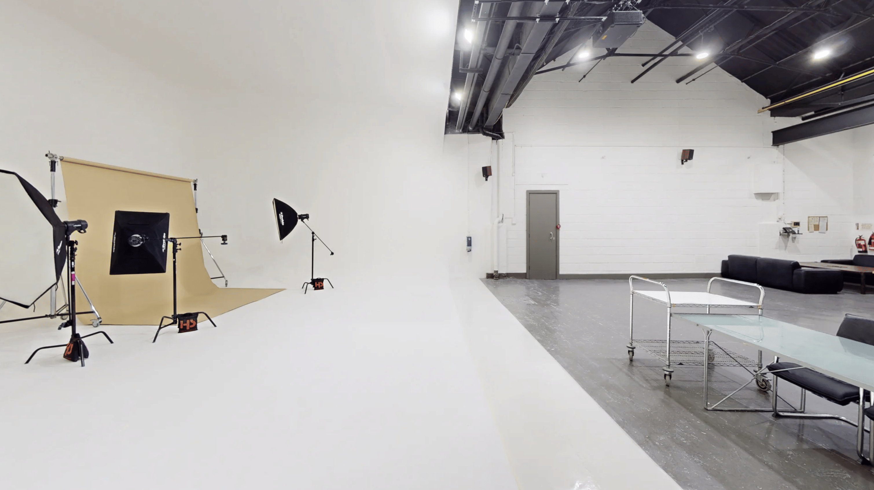 STUDIO 7 Infinity Cove 3