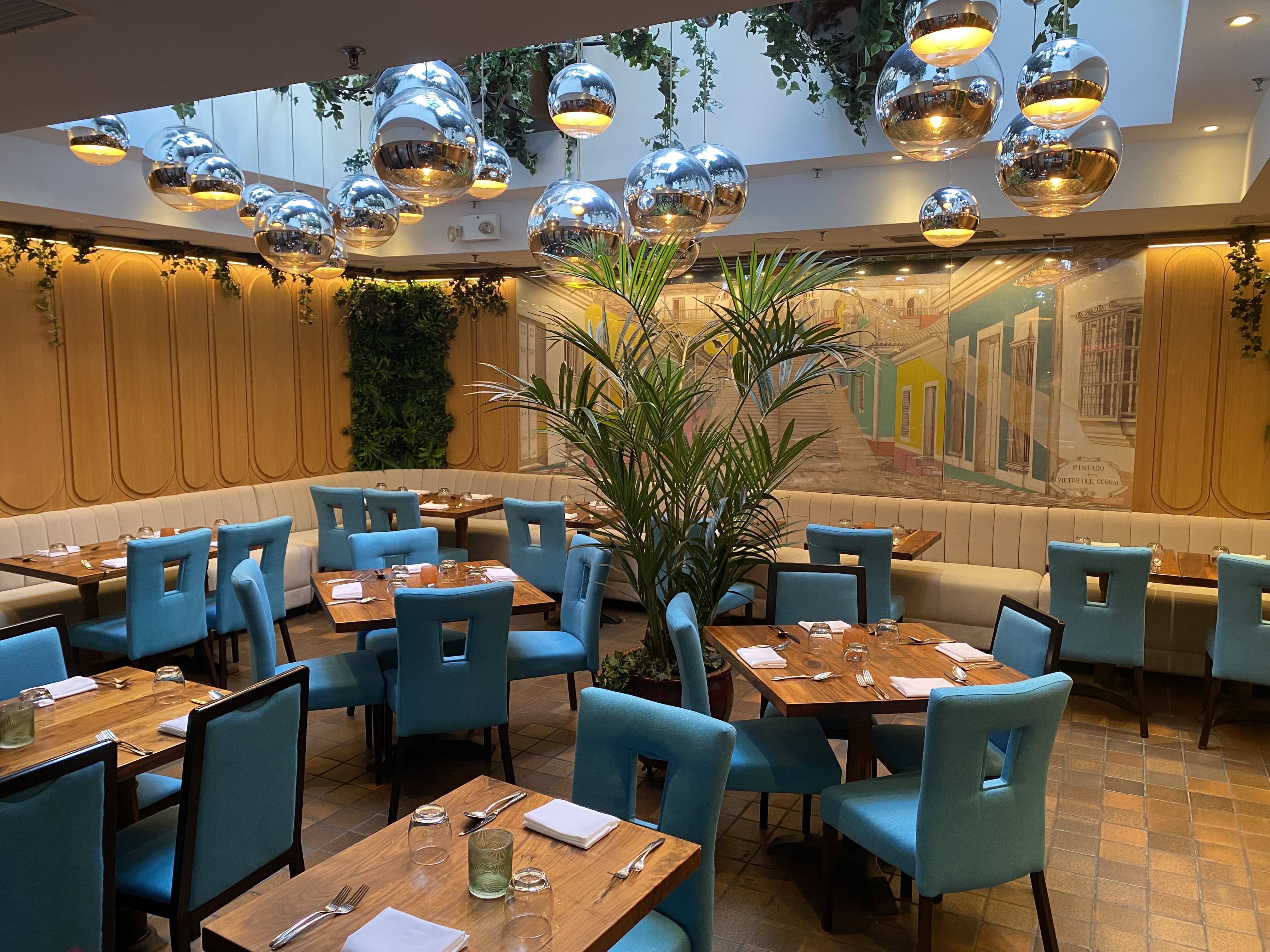 Havana Room Extended  1