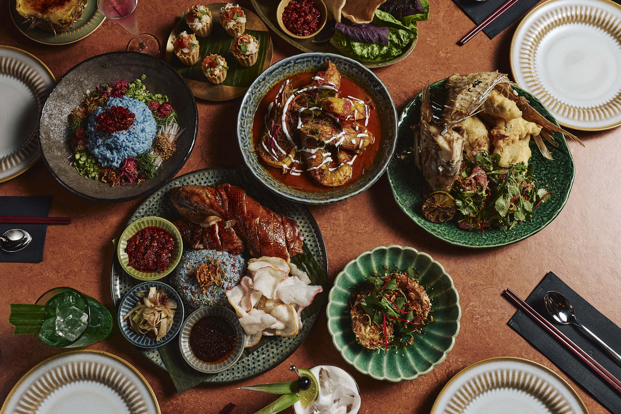 Past / Port Dining 2