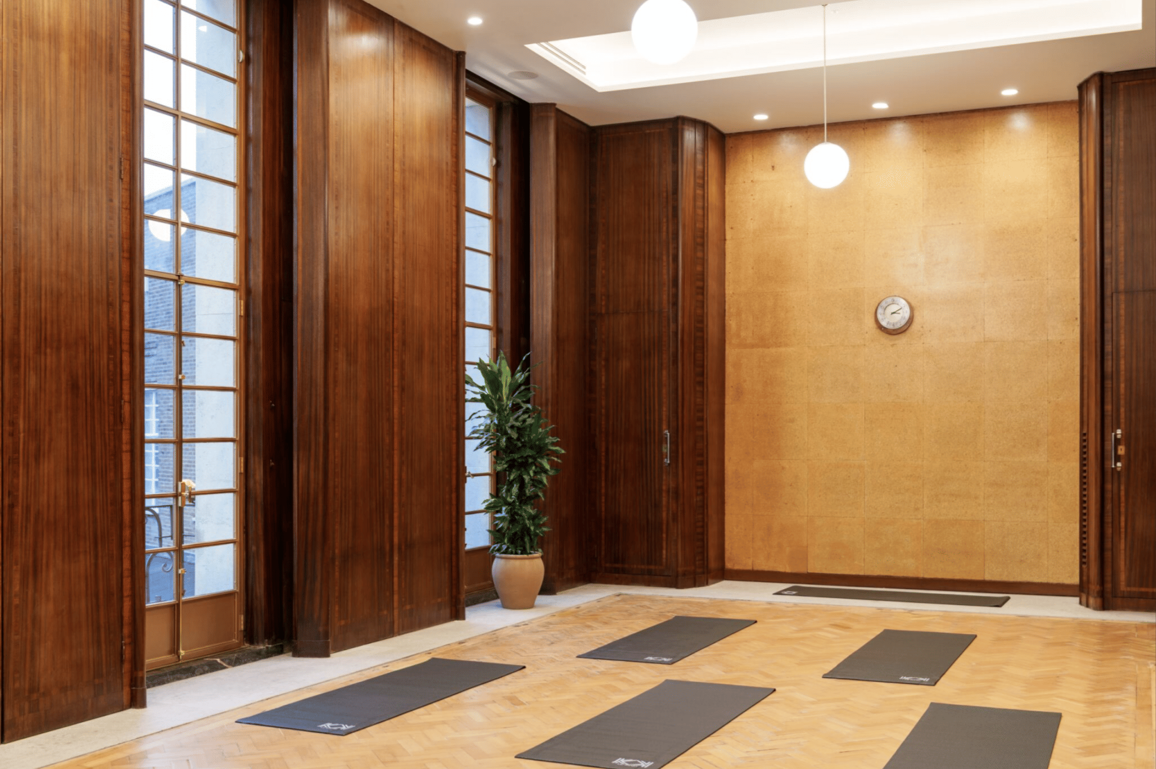 The Committee Room 2