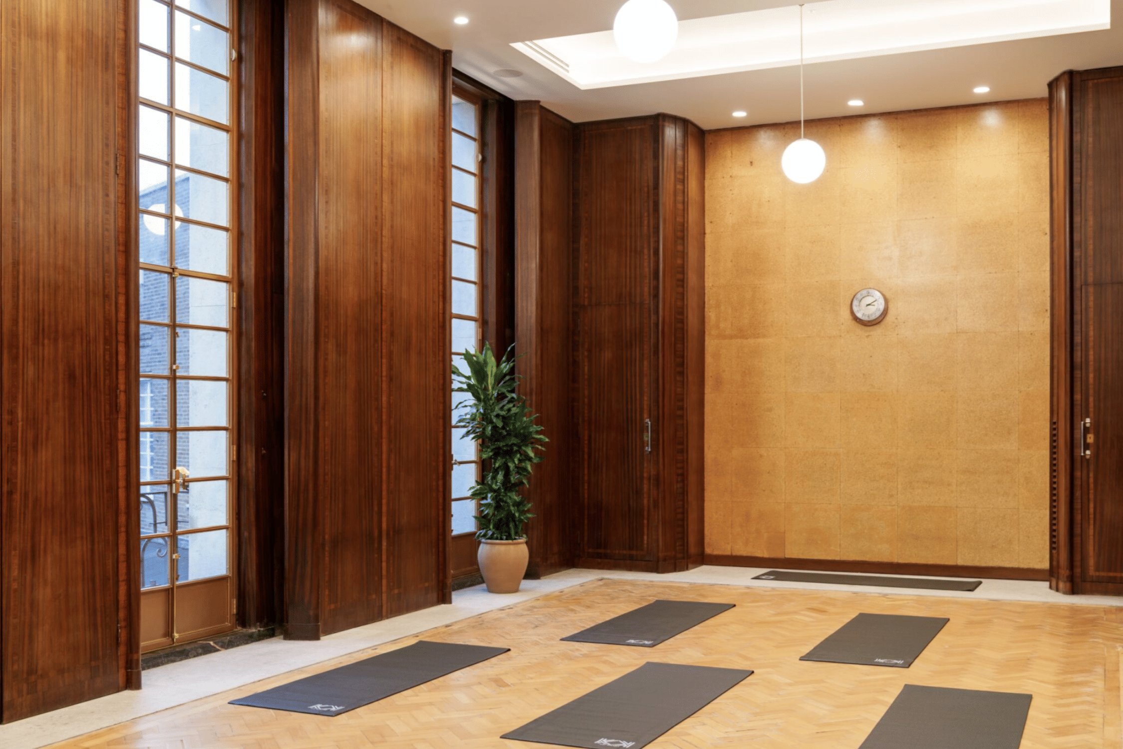 The Committee Room 2