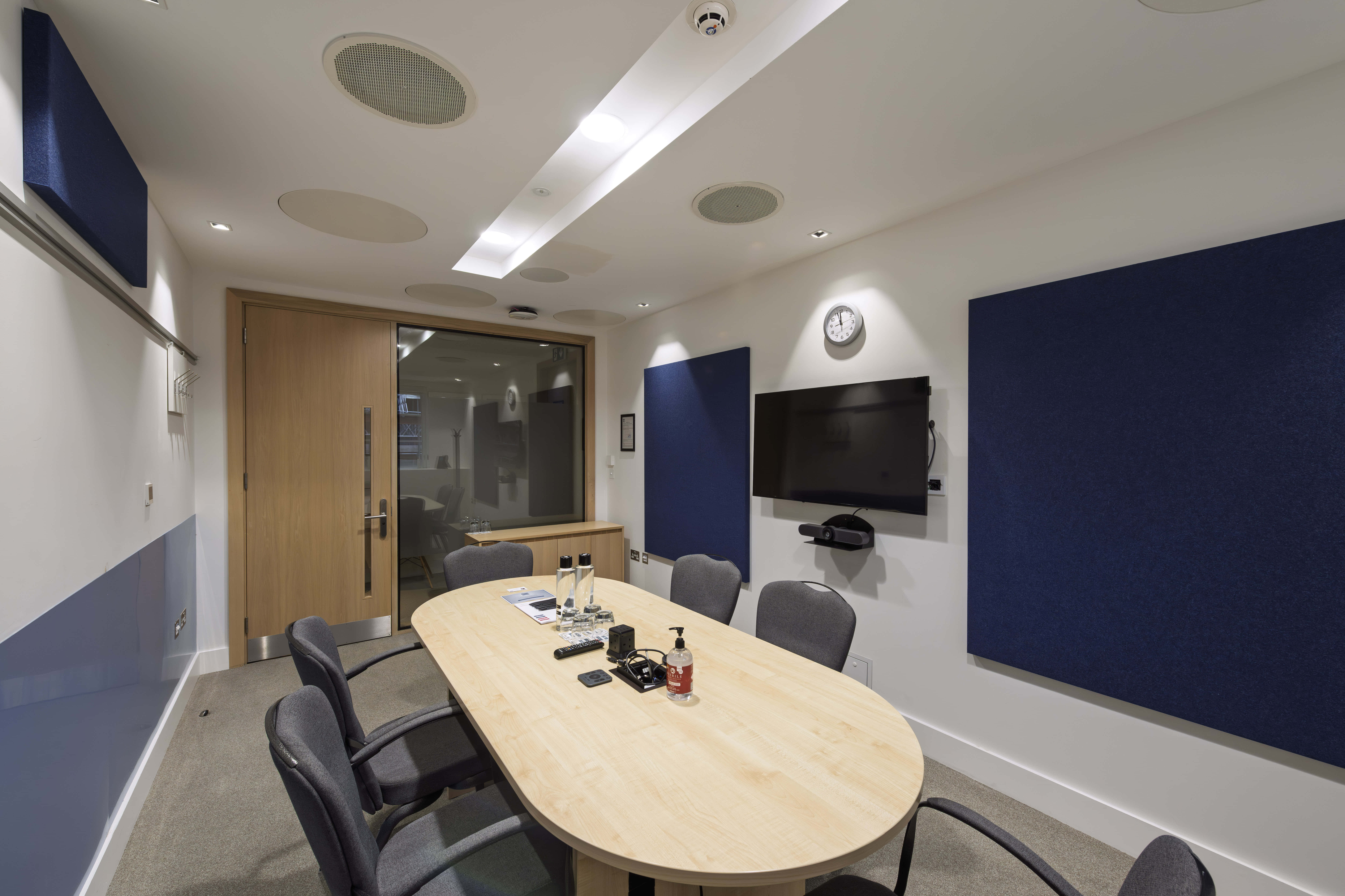 Shilling Room 0