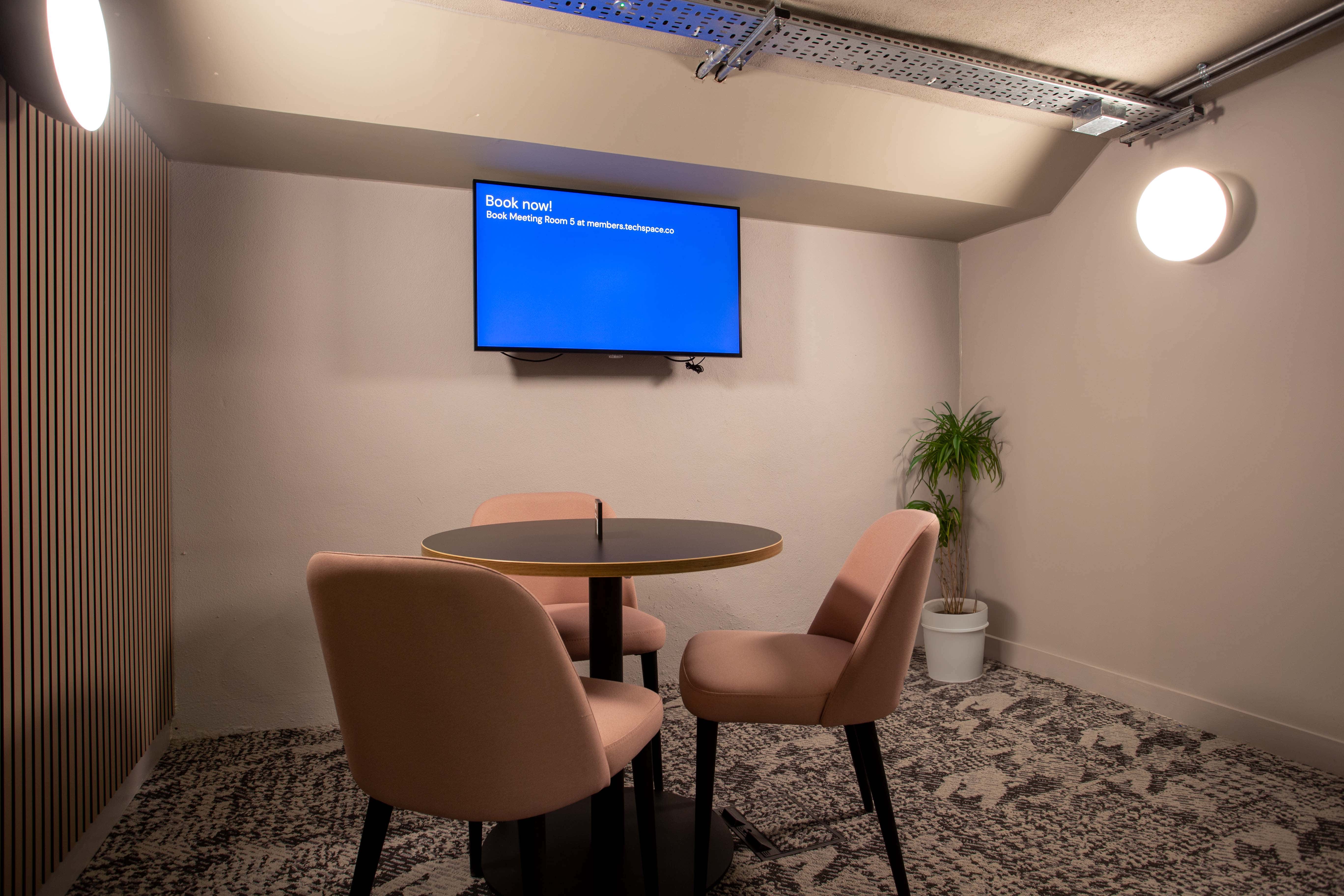 Meeting Room 5 (for 3) 0