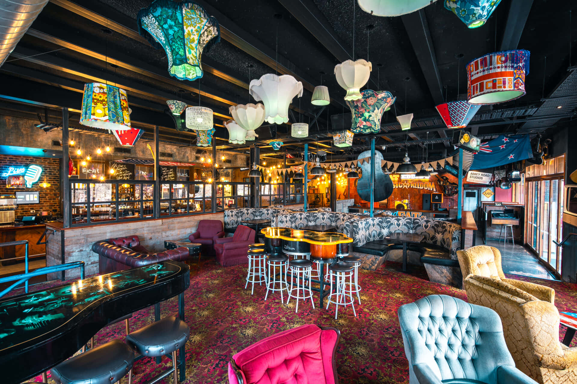 Venue Exclusive 0