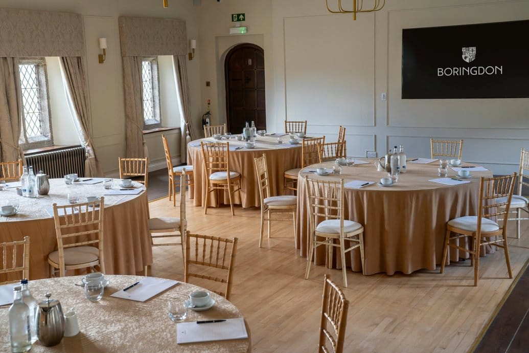 The Elizabethan Suite  2