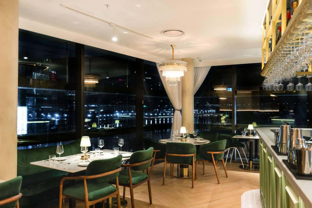 Harbour Room & Champagne Bar 3
