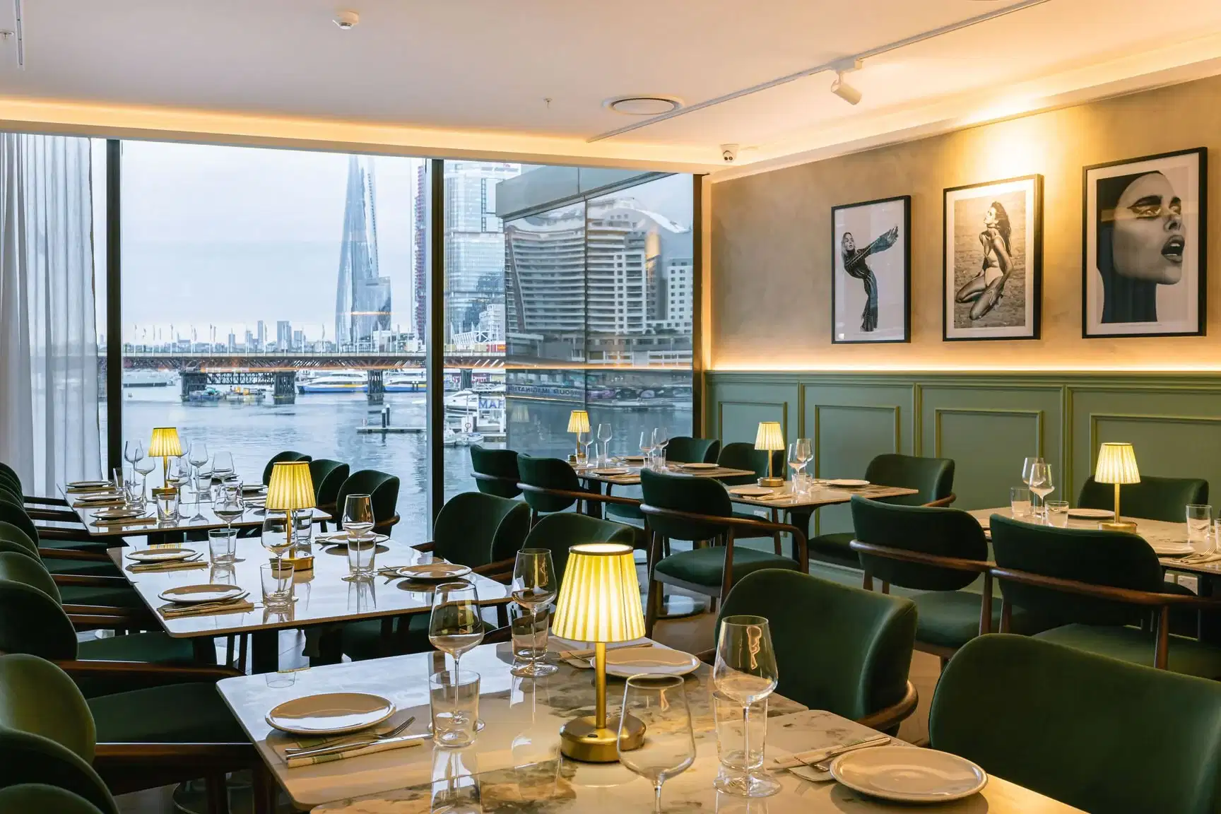 Harbour Room & Champagne Bar 3D tour