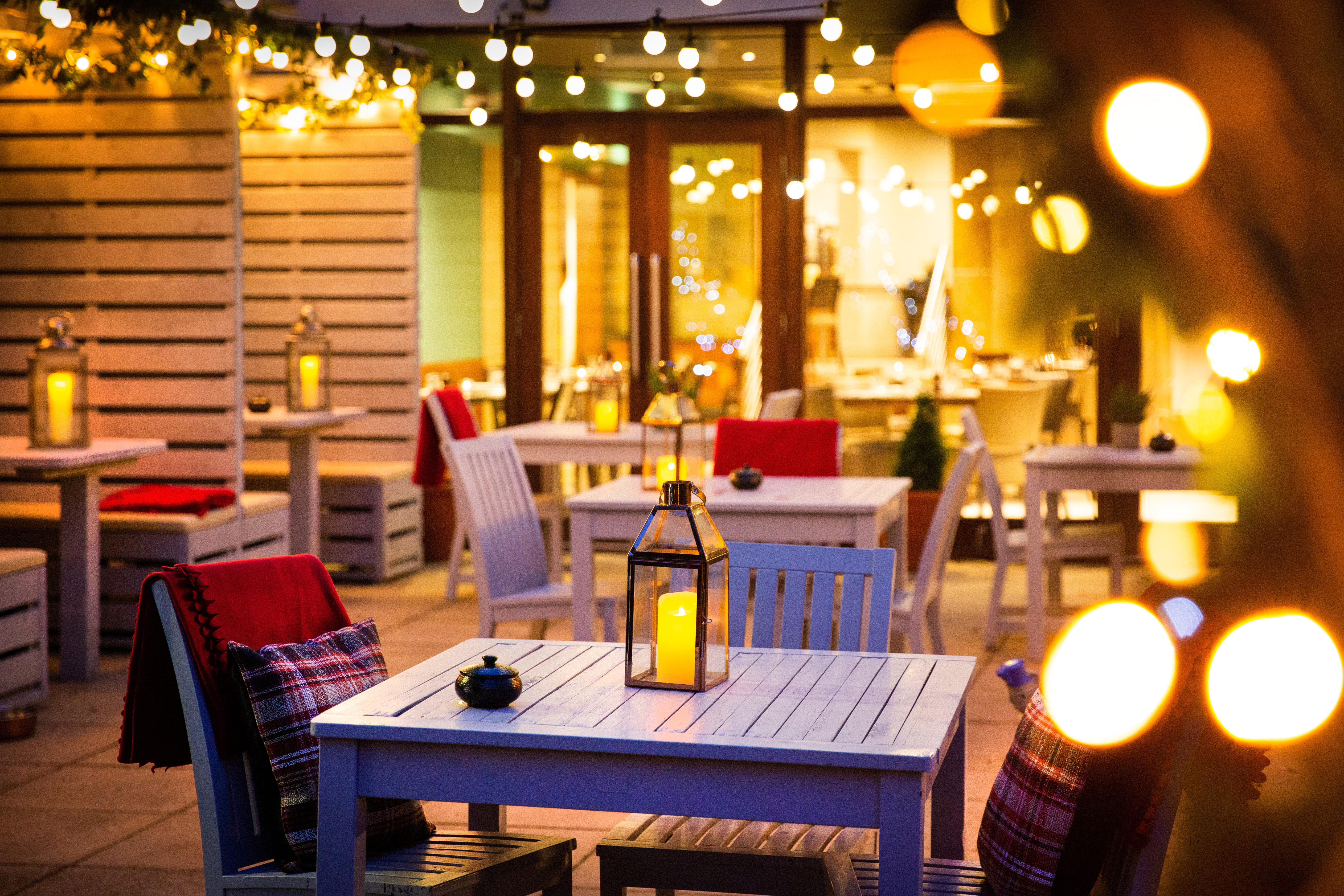 The Neighbourhood Restaurant & Pub 1