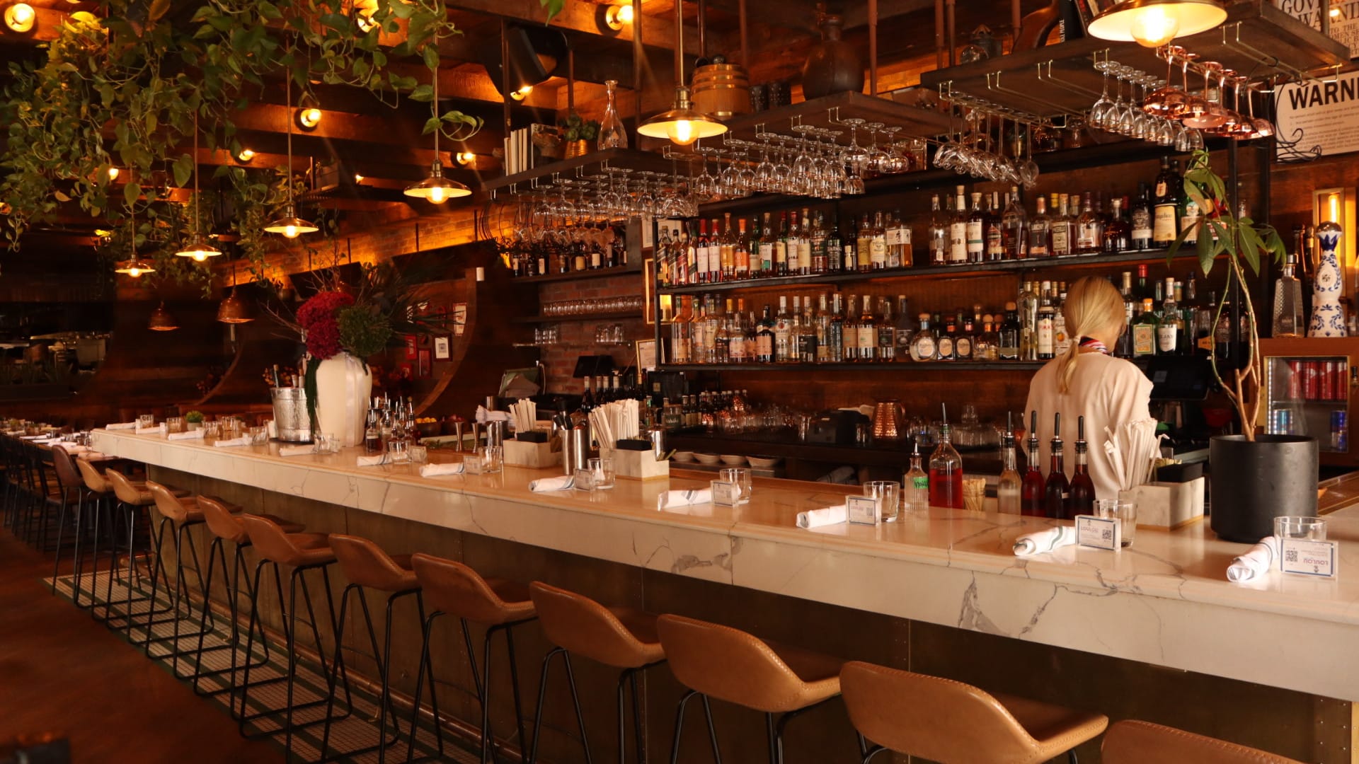 Main Dining Room 10