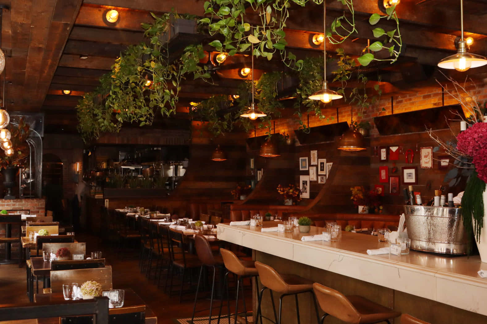Main Dining Room 18