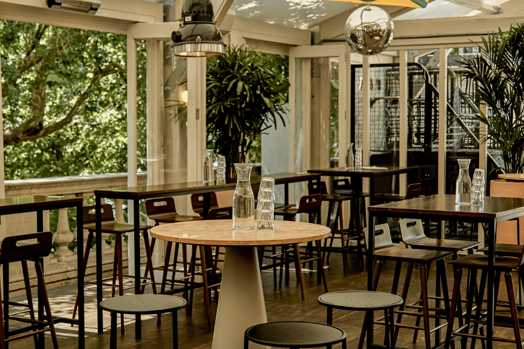 Indoor Bar (Semi-Exclusive) 4