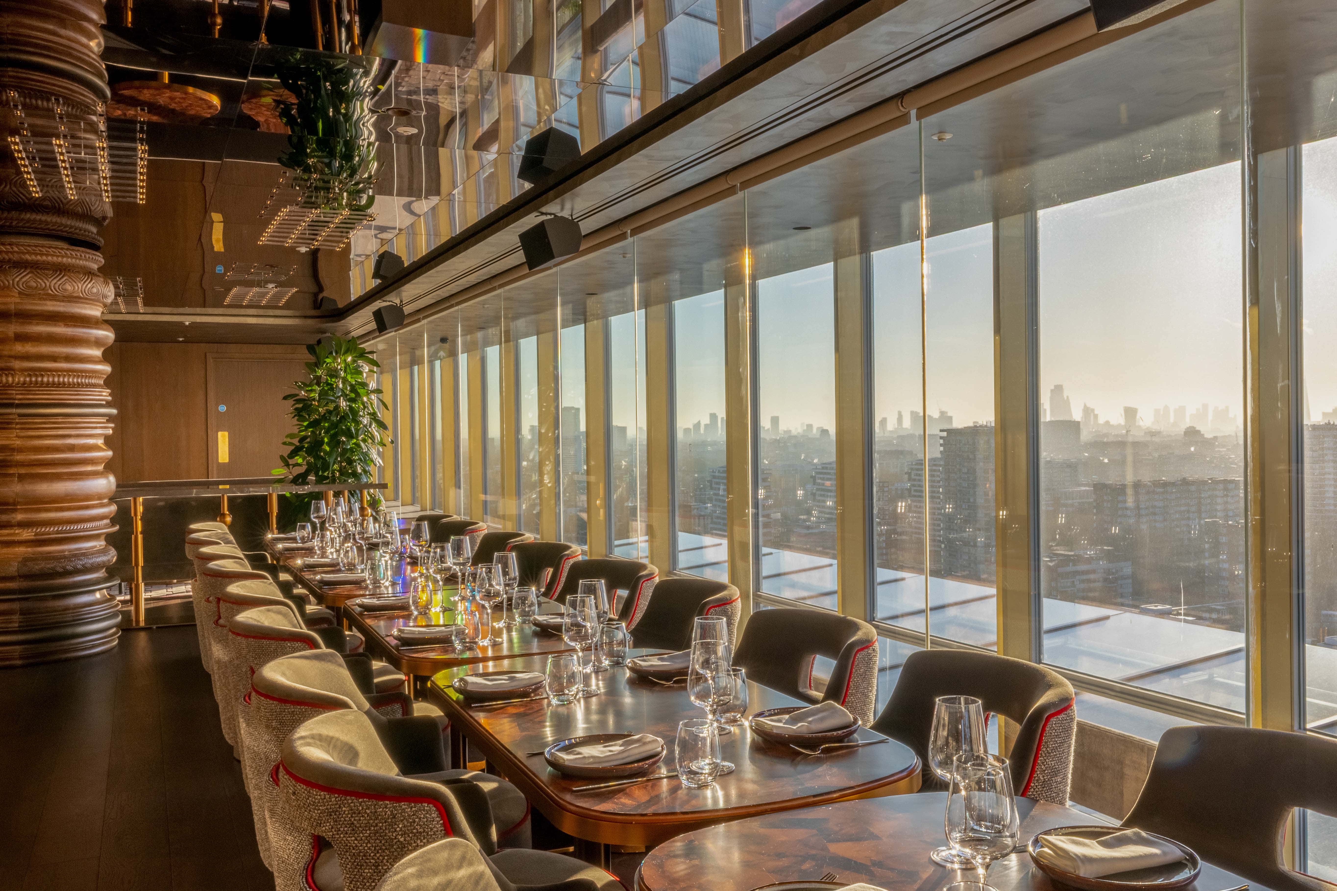 South Side - 18th Floor 0