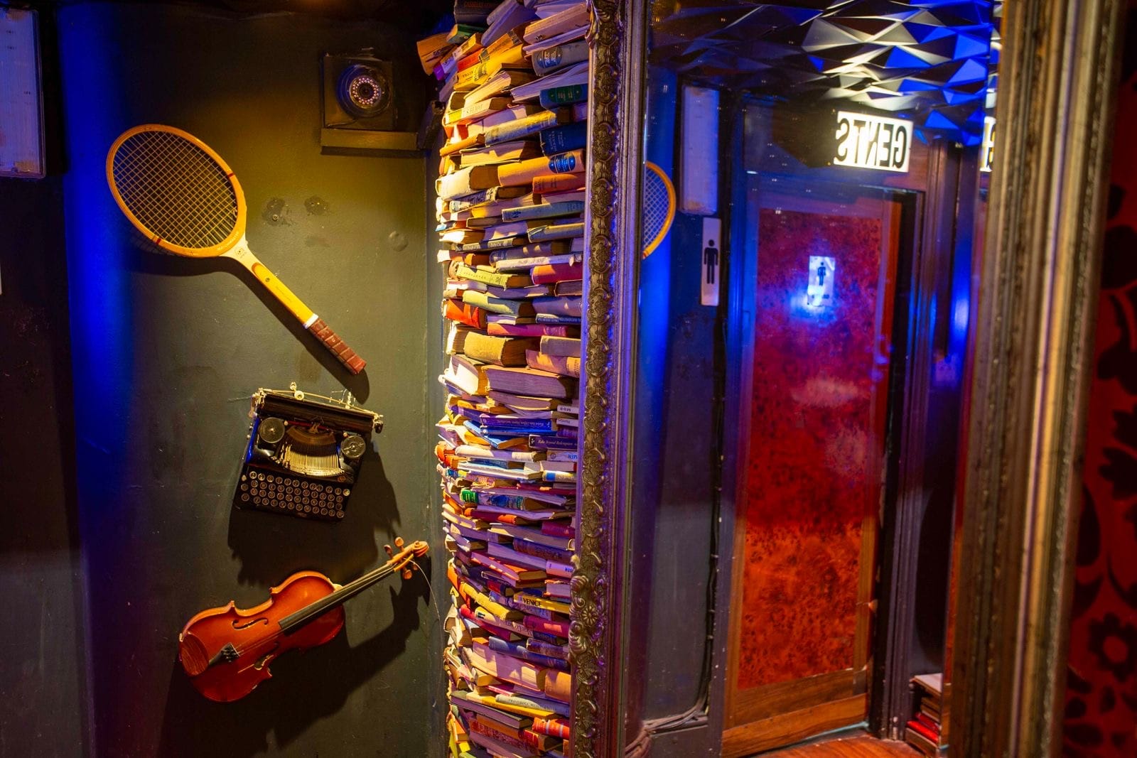 Main bar Area (Renaissance area ) 1