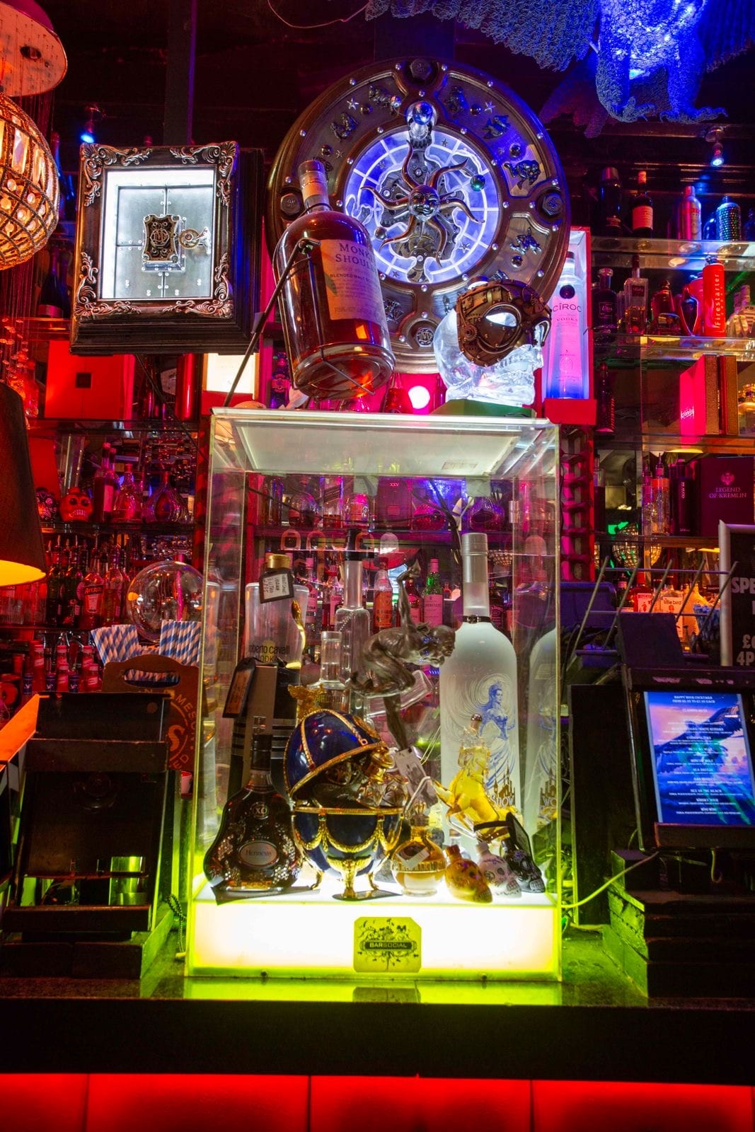 Bar social whole venue  2