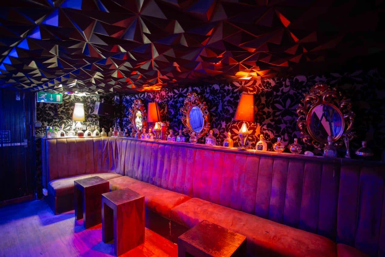 Bar social whole venue 4