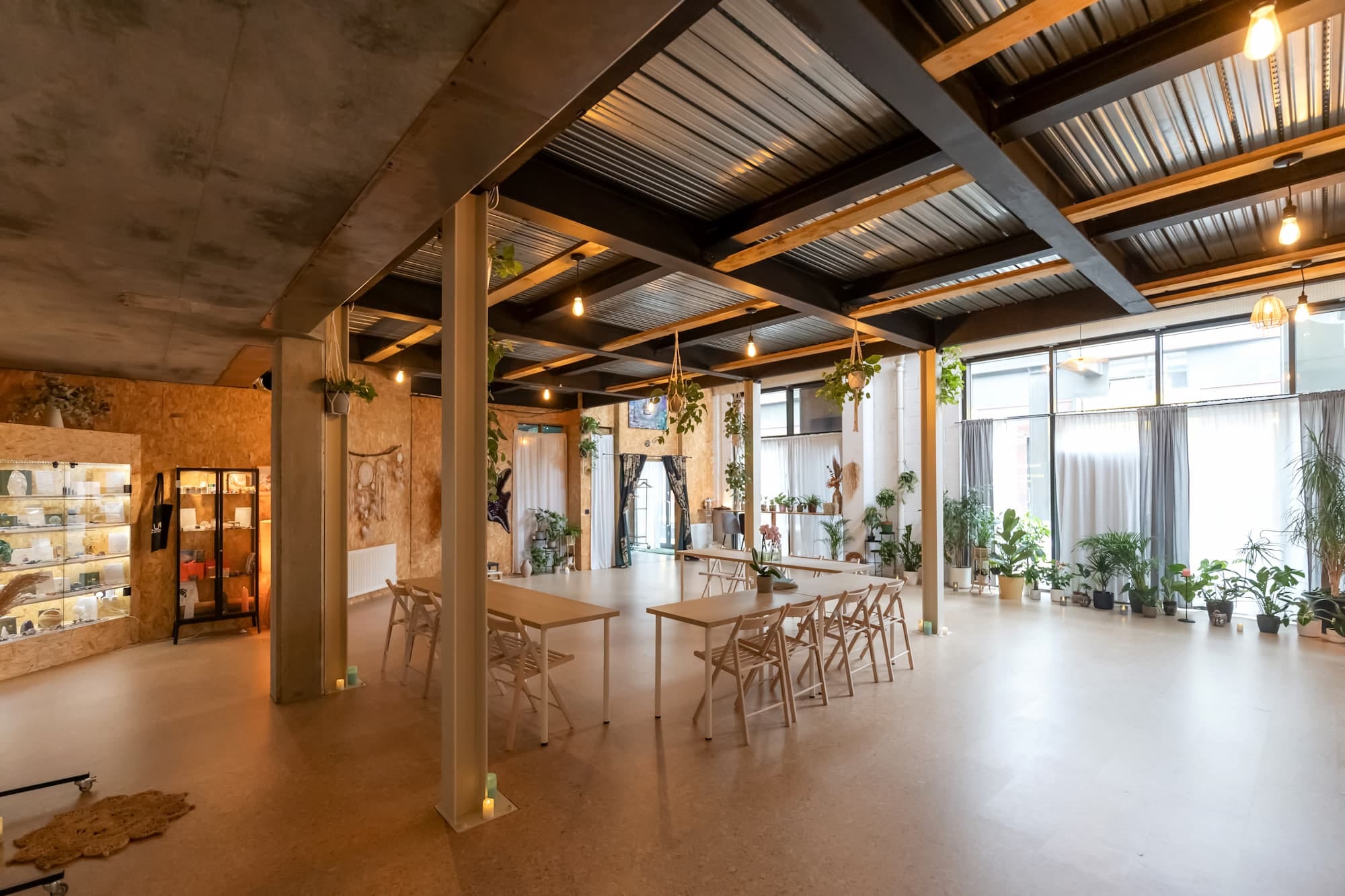 A warm, light-filled wellness studio in the heart of Caxton Works 0