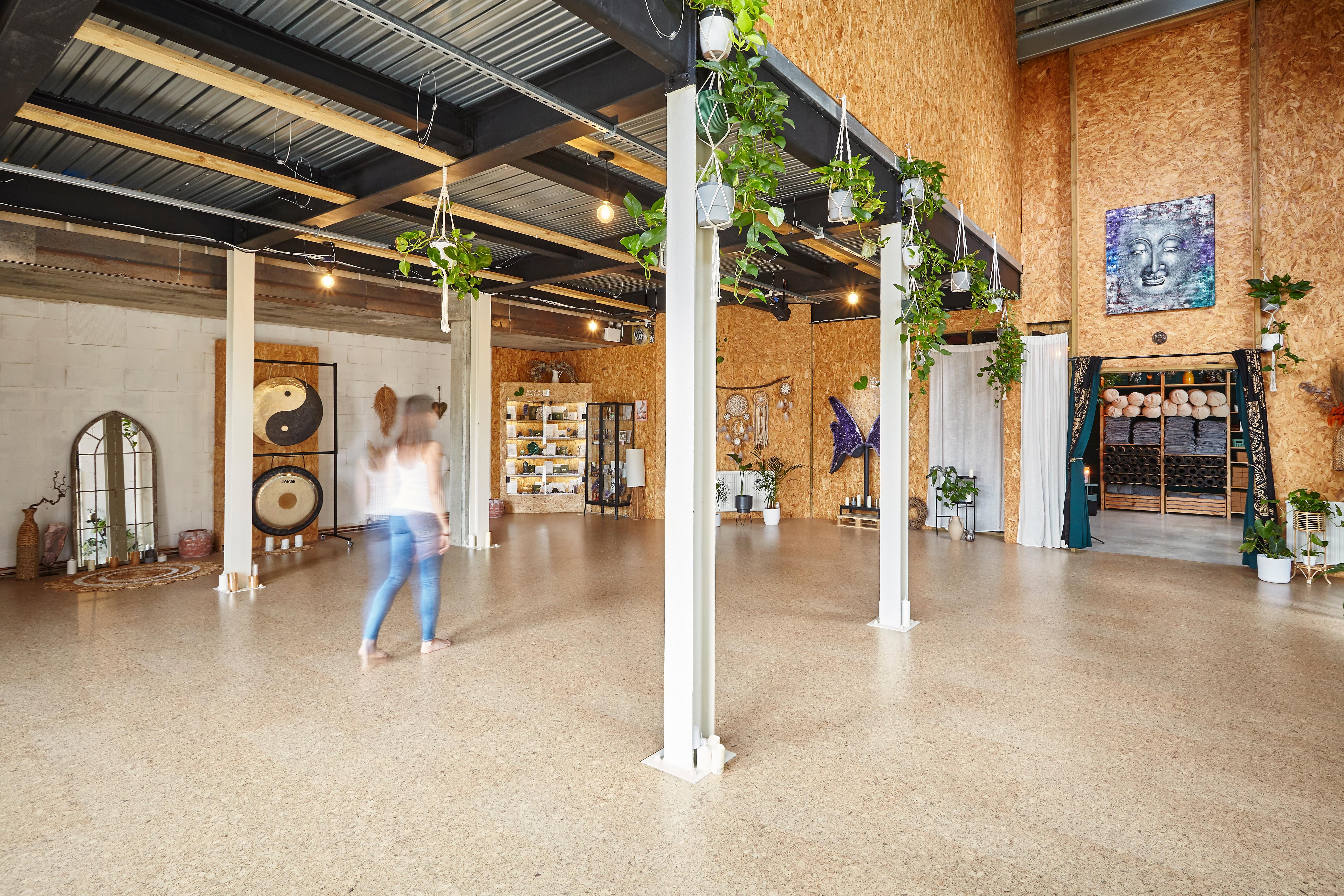 A warm, light-filled wellness studio in the heart of Caxton Works 5
