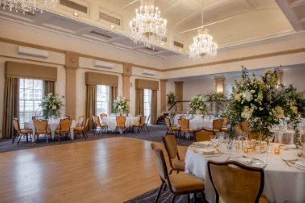 Avon Room 1
