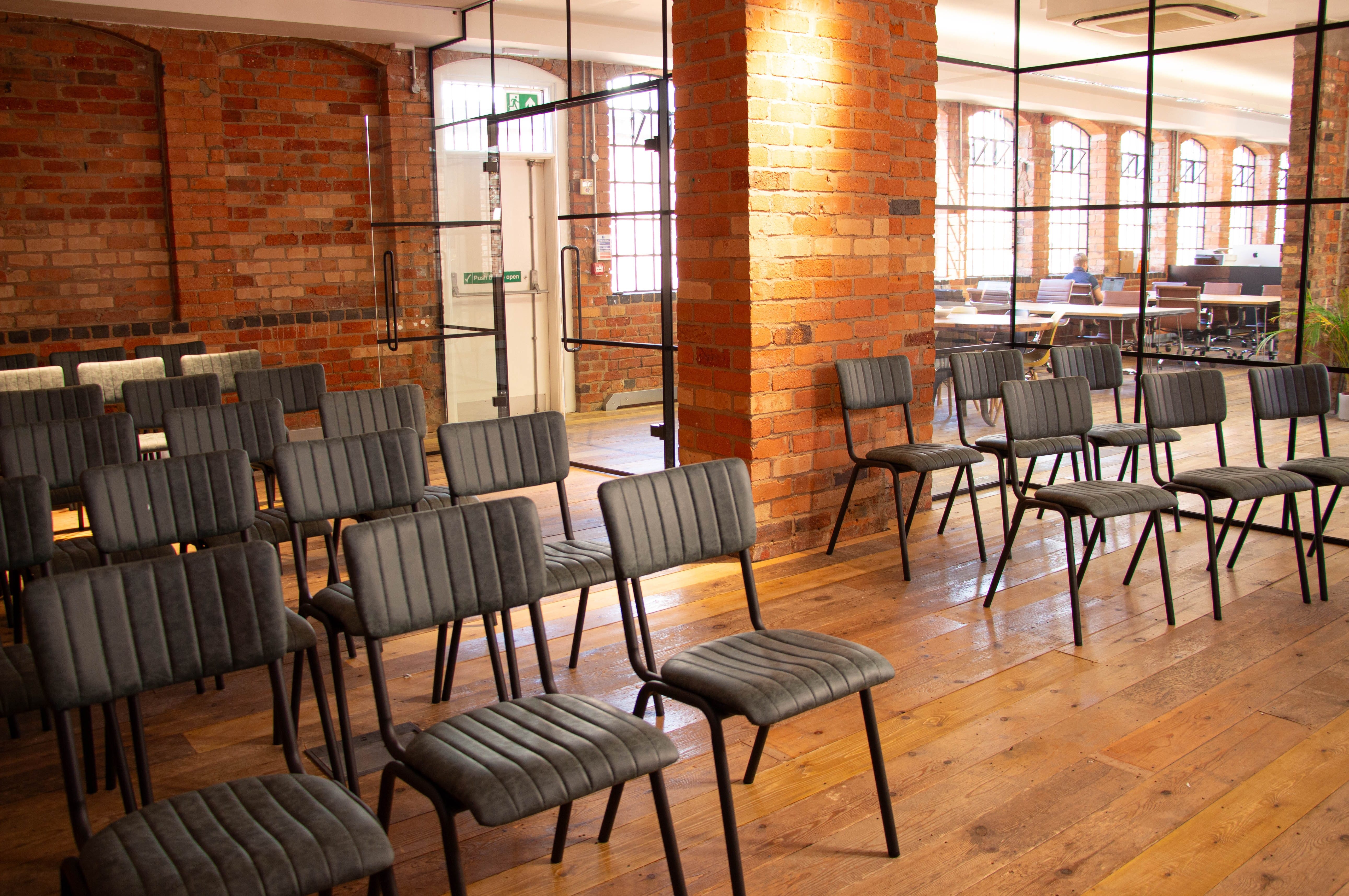 The Jointworks - The Press Room 3