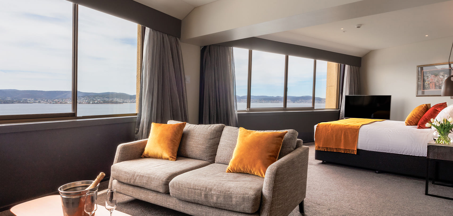 Tasman Room 1