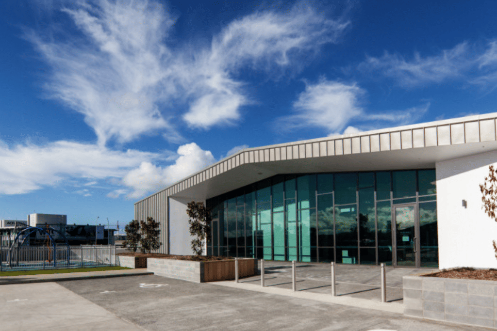 Plaza Deck 2