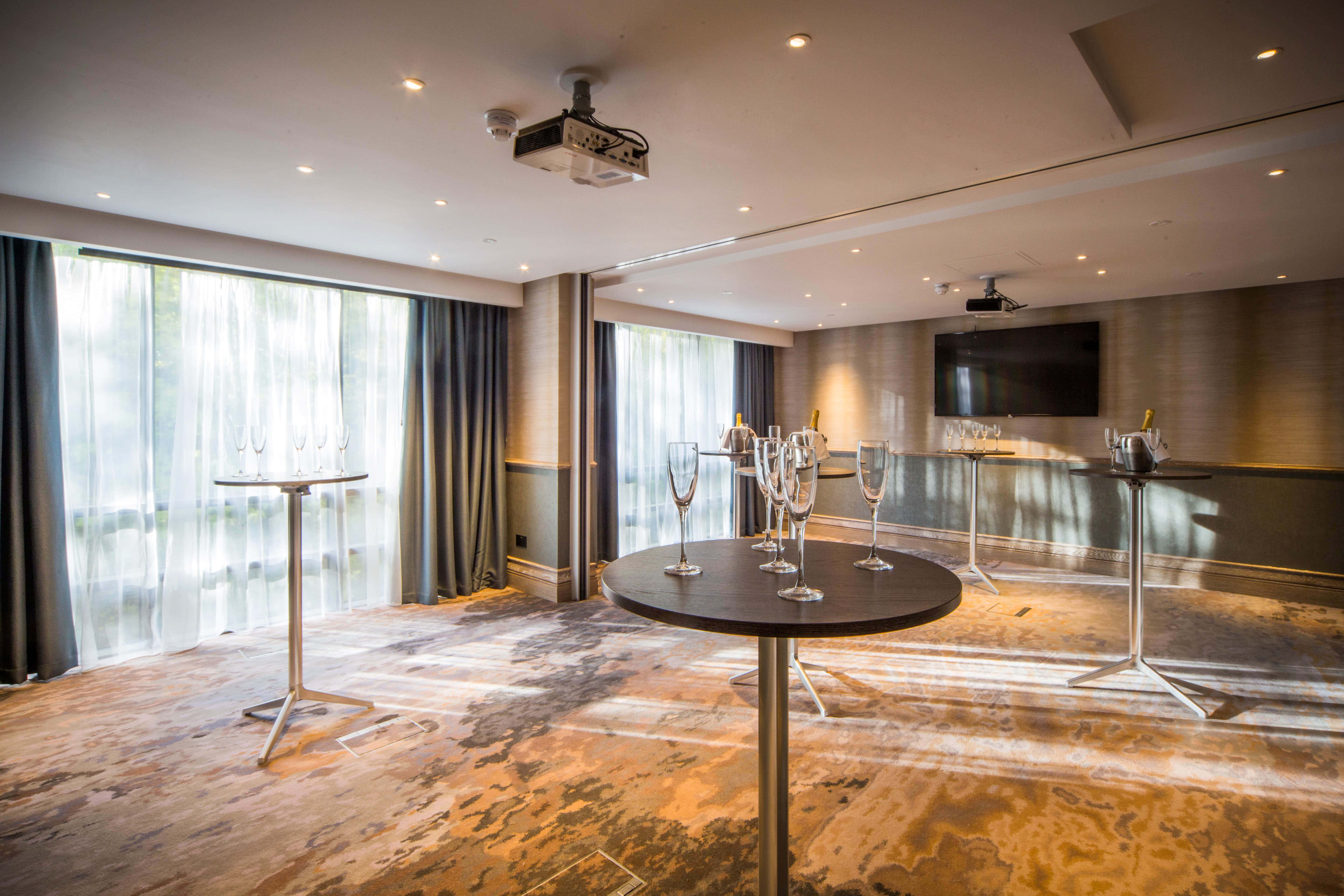 Canbury Suite 9