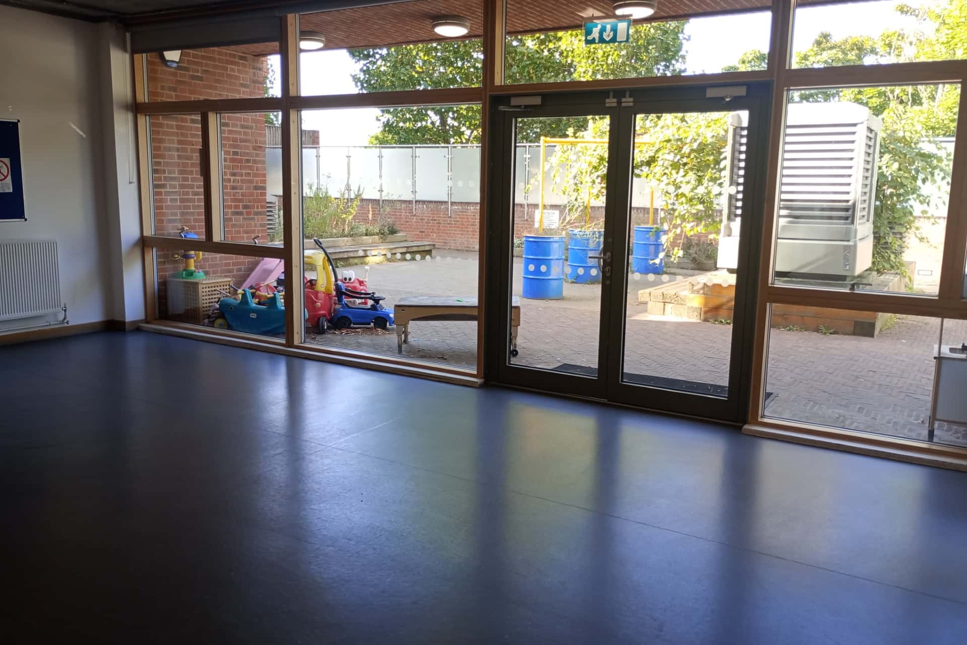 Small Hall 0