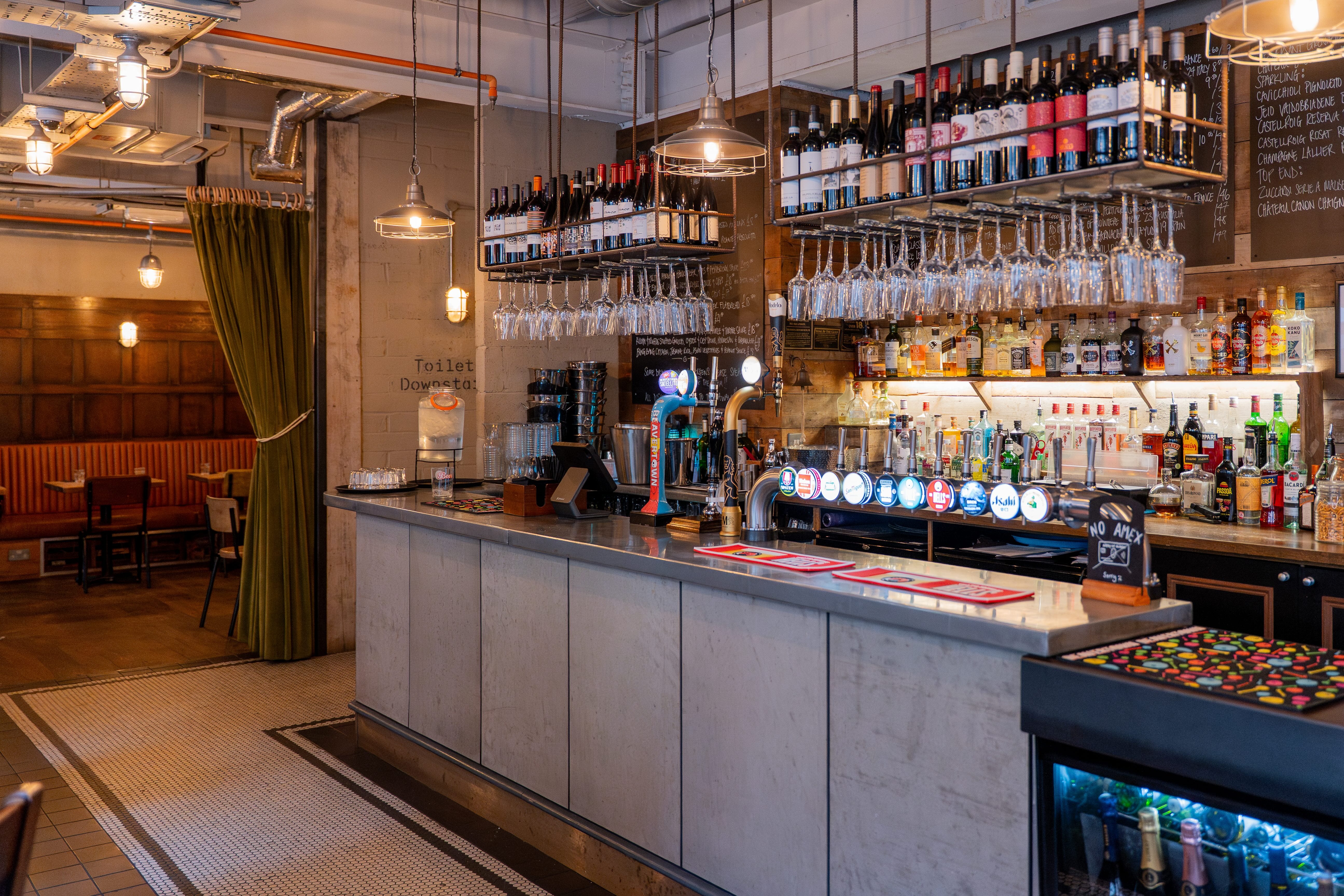 26 Furnival Street - Whole Venue 2