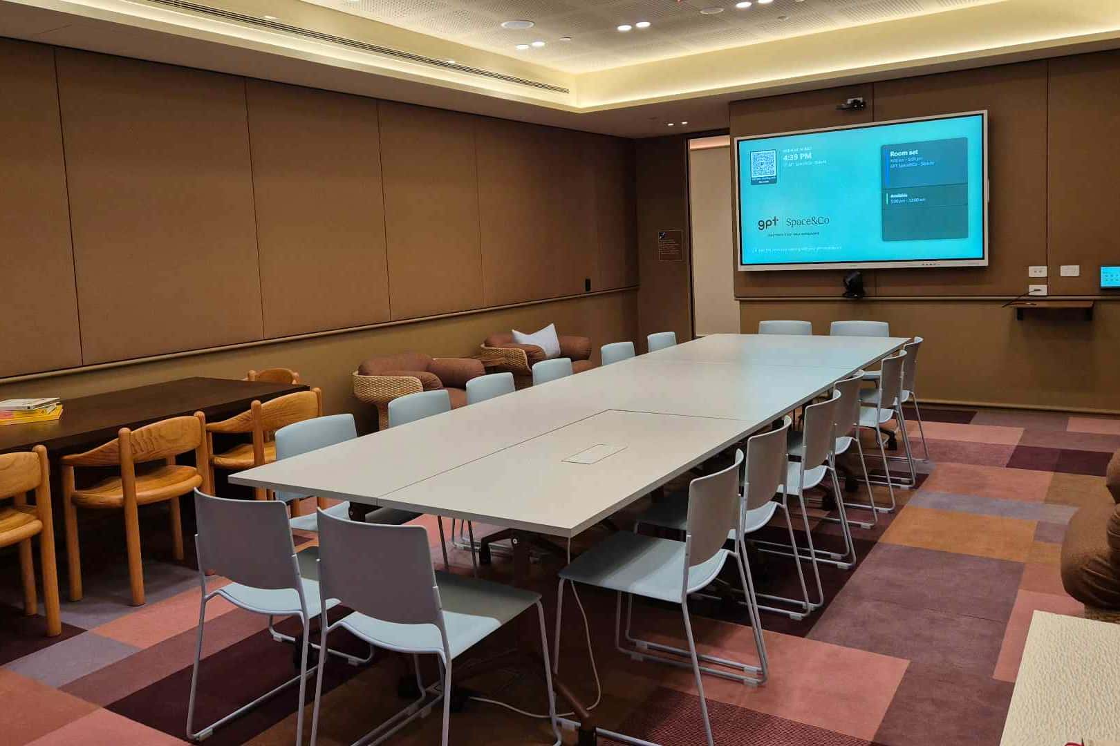 Statute - Project Lounge 1