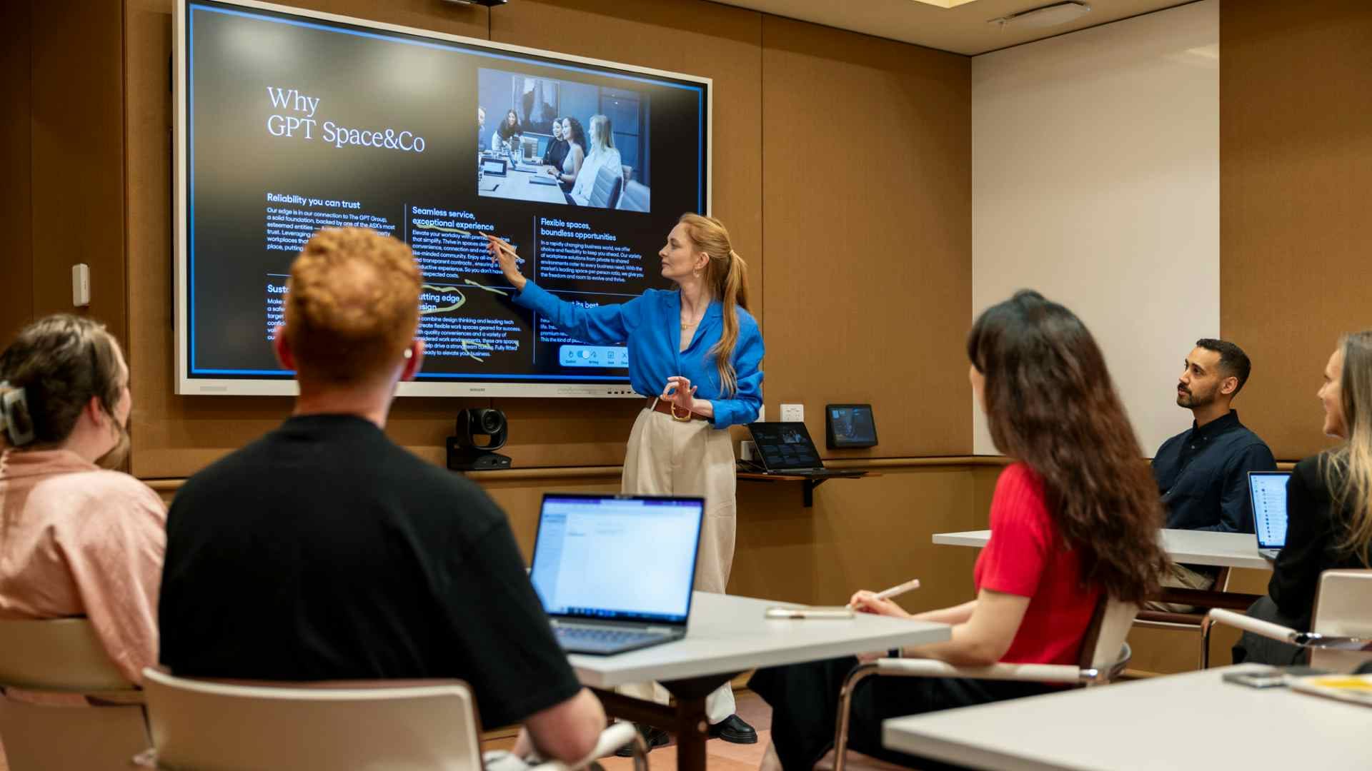 Statute - Project Lounge 3