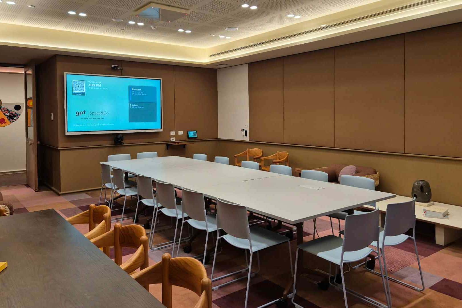 Statute - Project Lounge 0