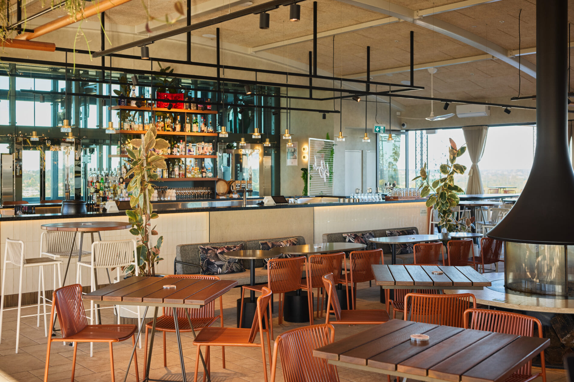 Lady Banks Rooftop Full Venue 2