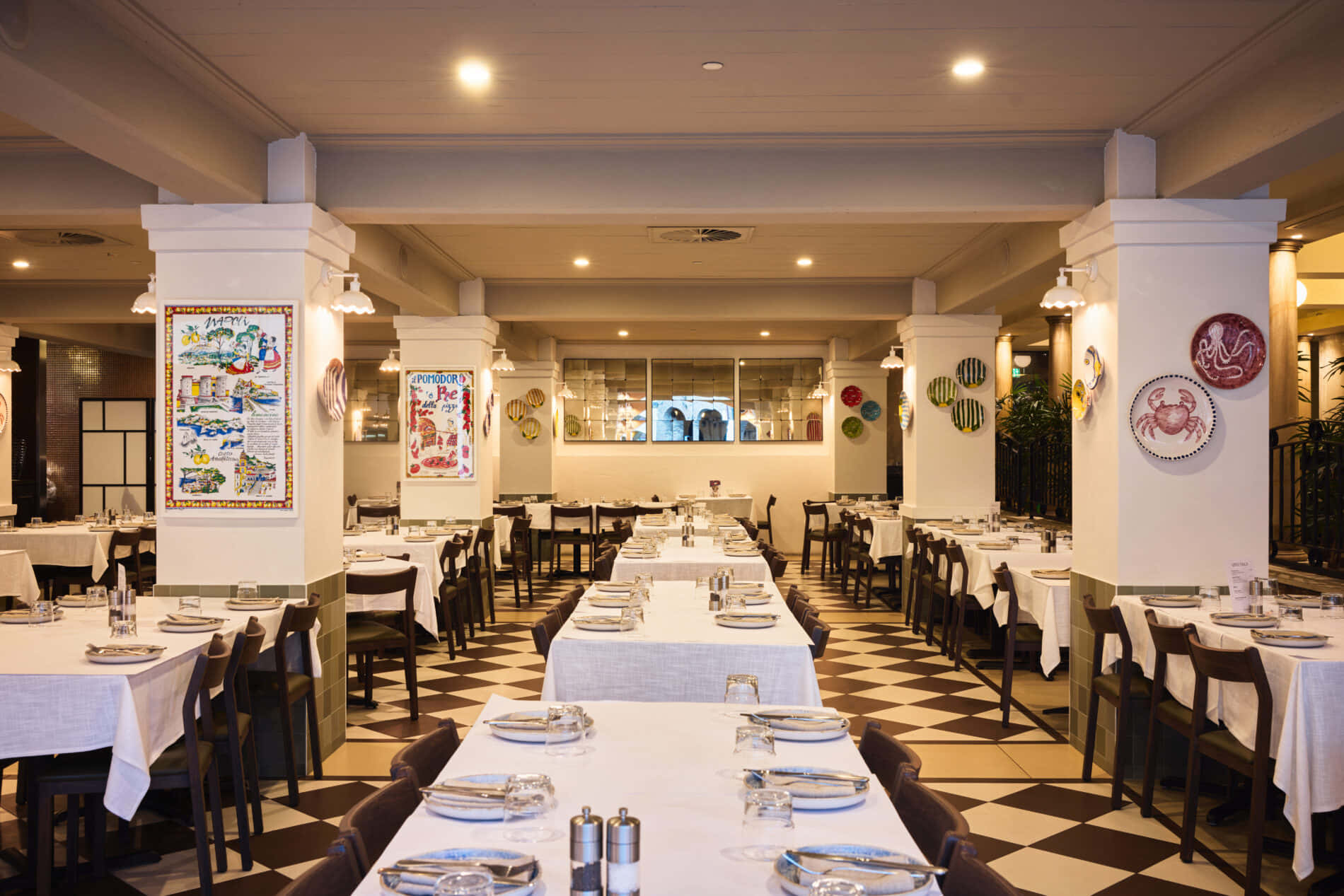 La Piazza Ristorante 0