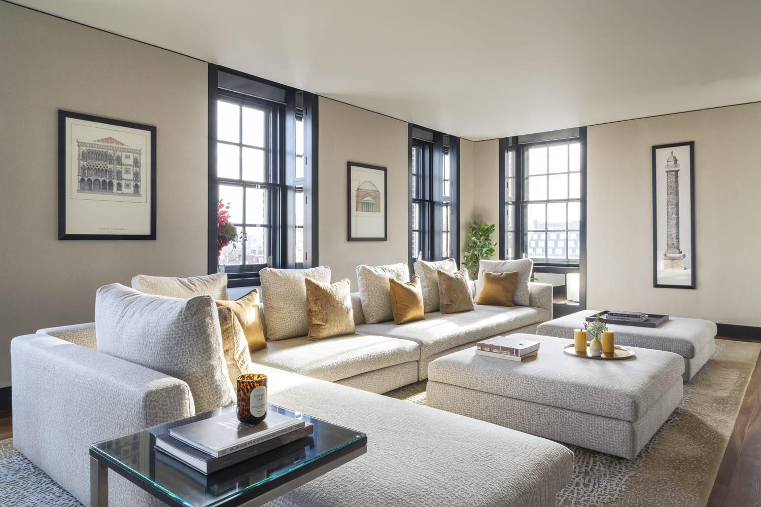 City Suite 1