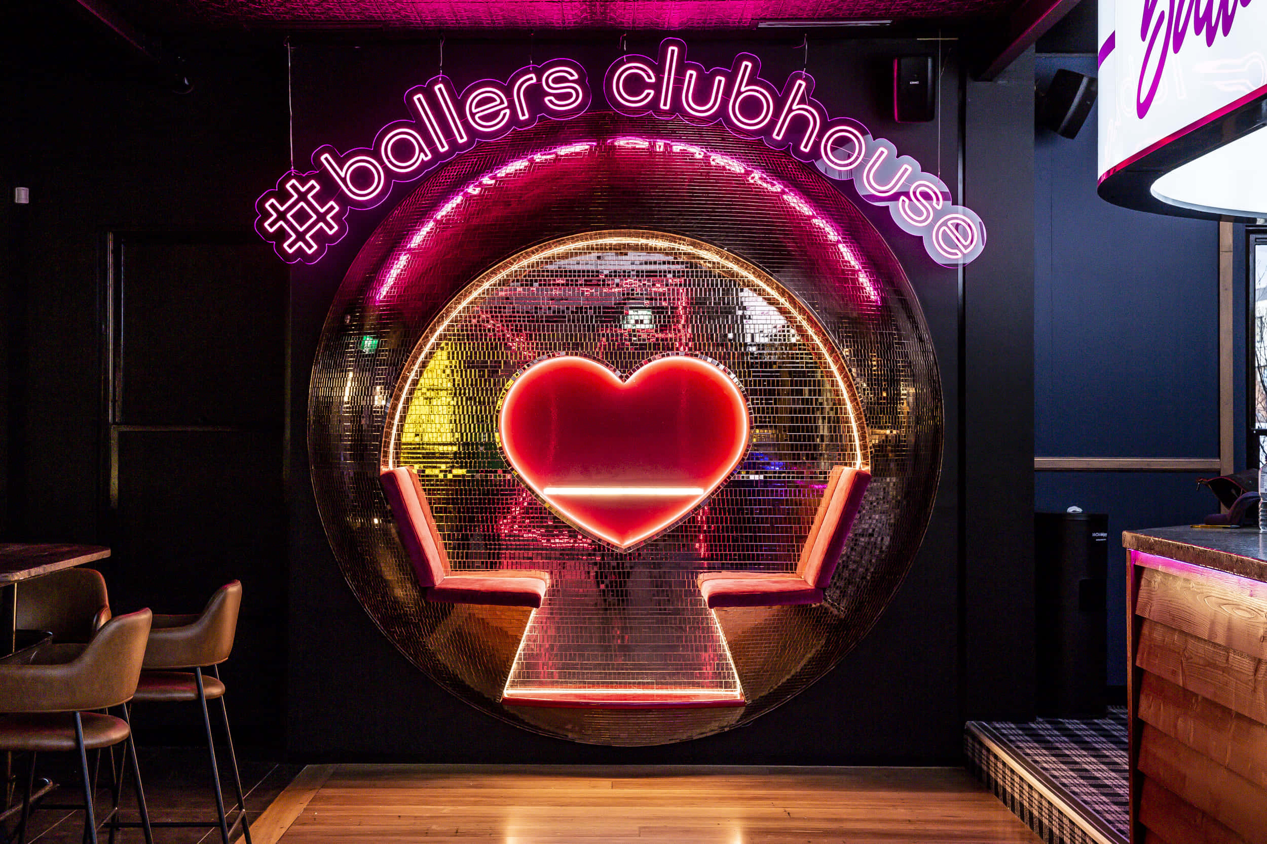 Exclusive Full Venue 9