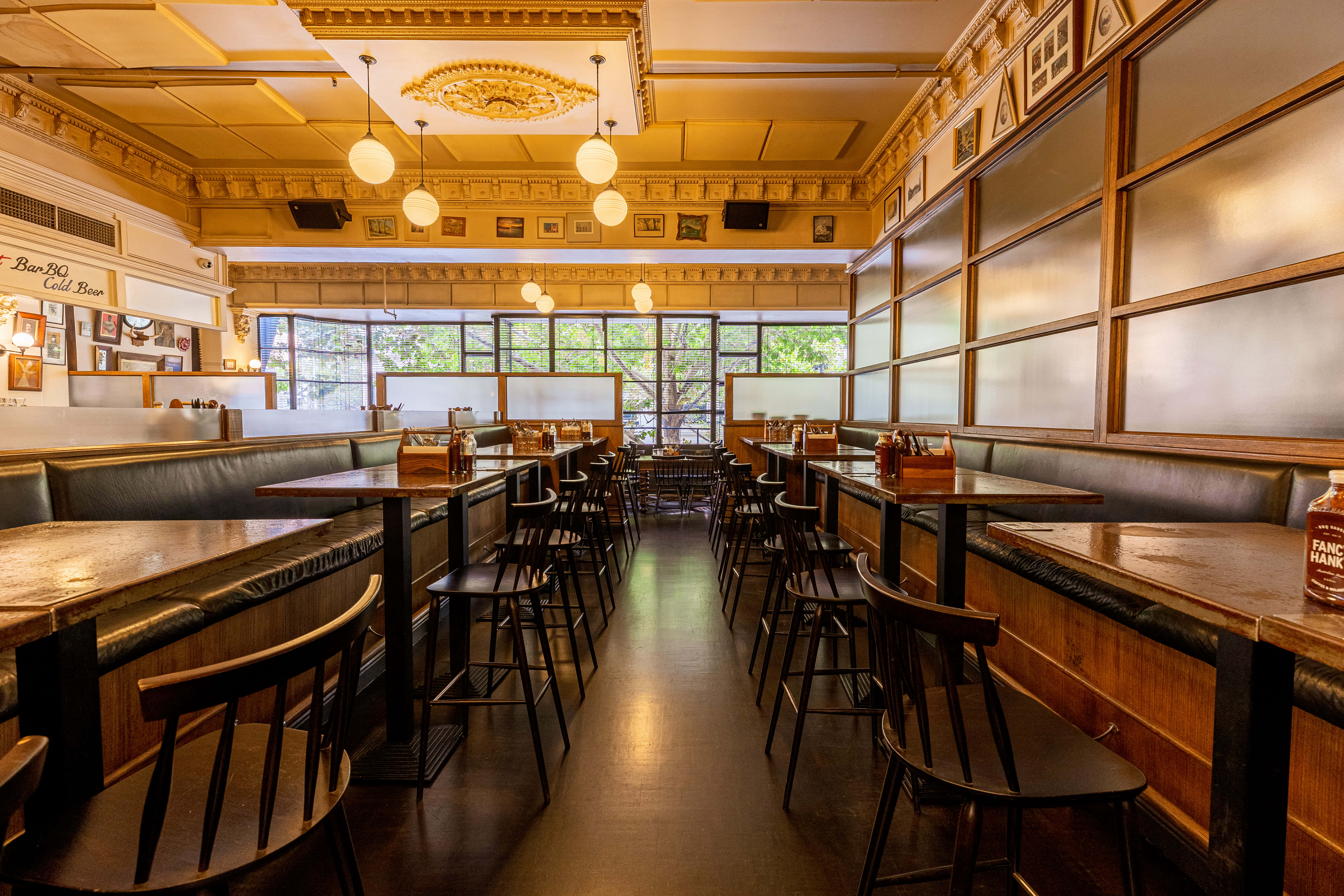 High Tables | 16-36 seats 3