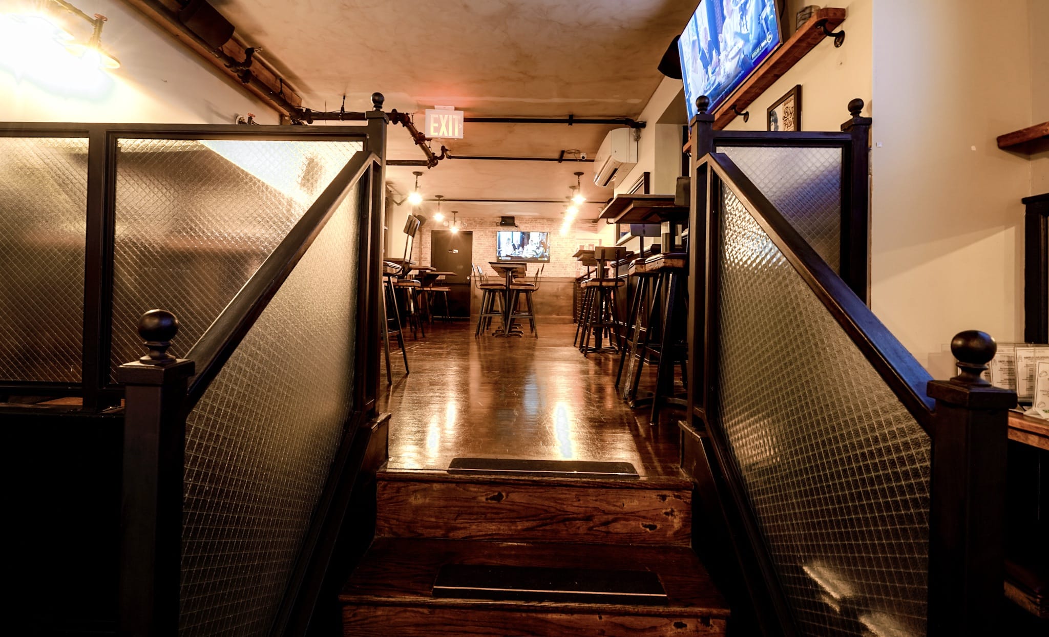 Upstairs Back Room  4