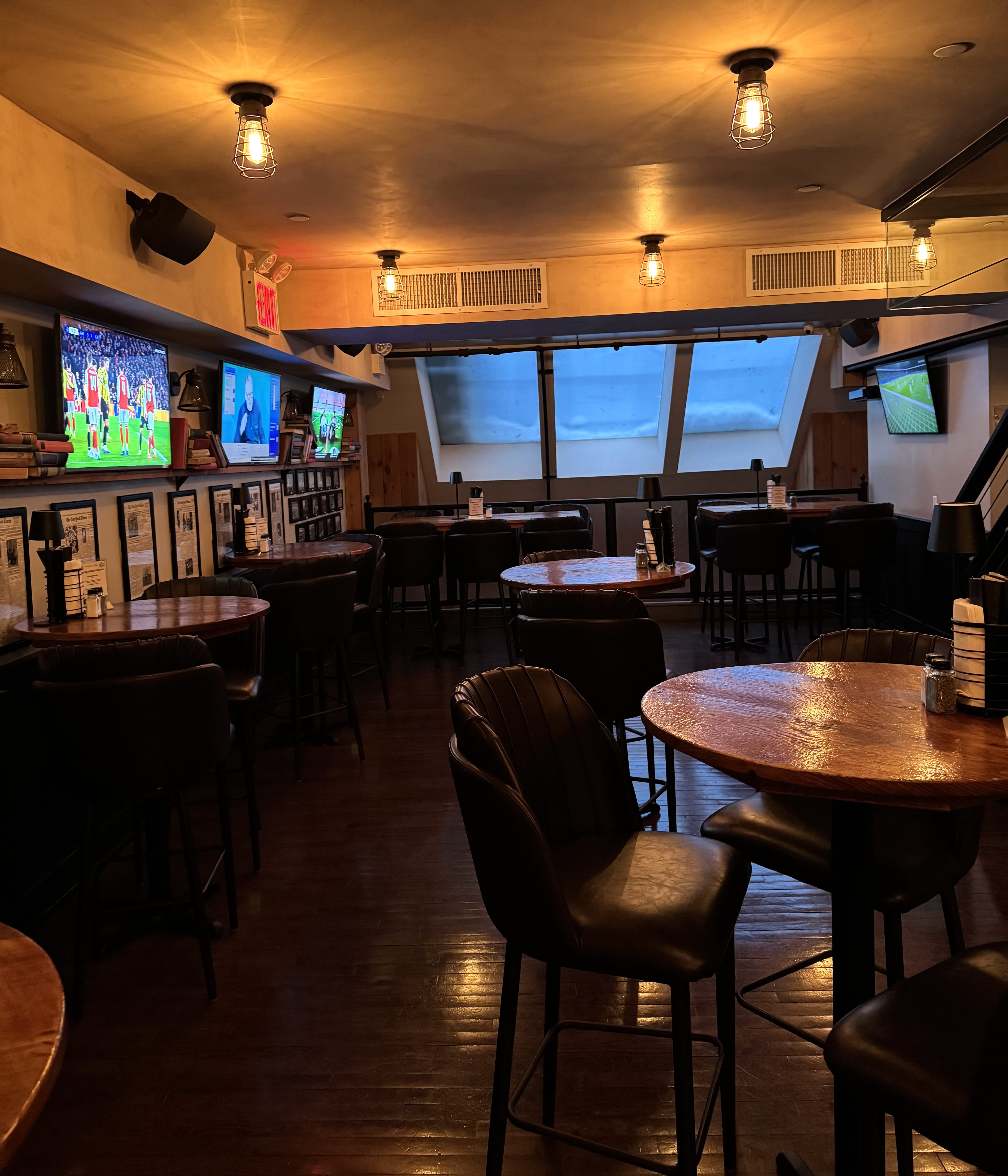 Mezzanine Room Private  1