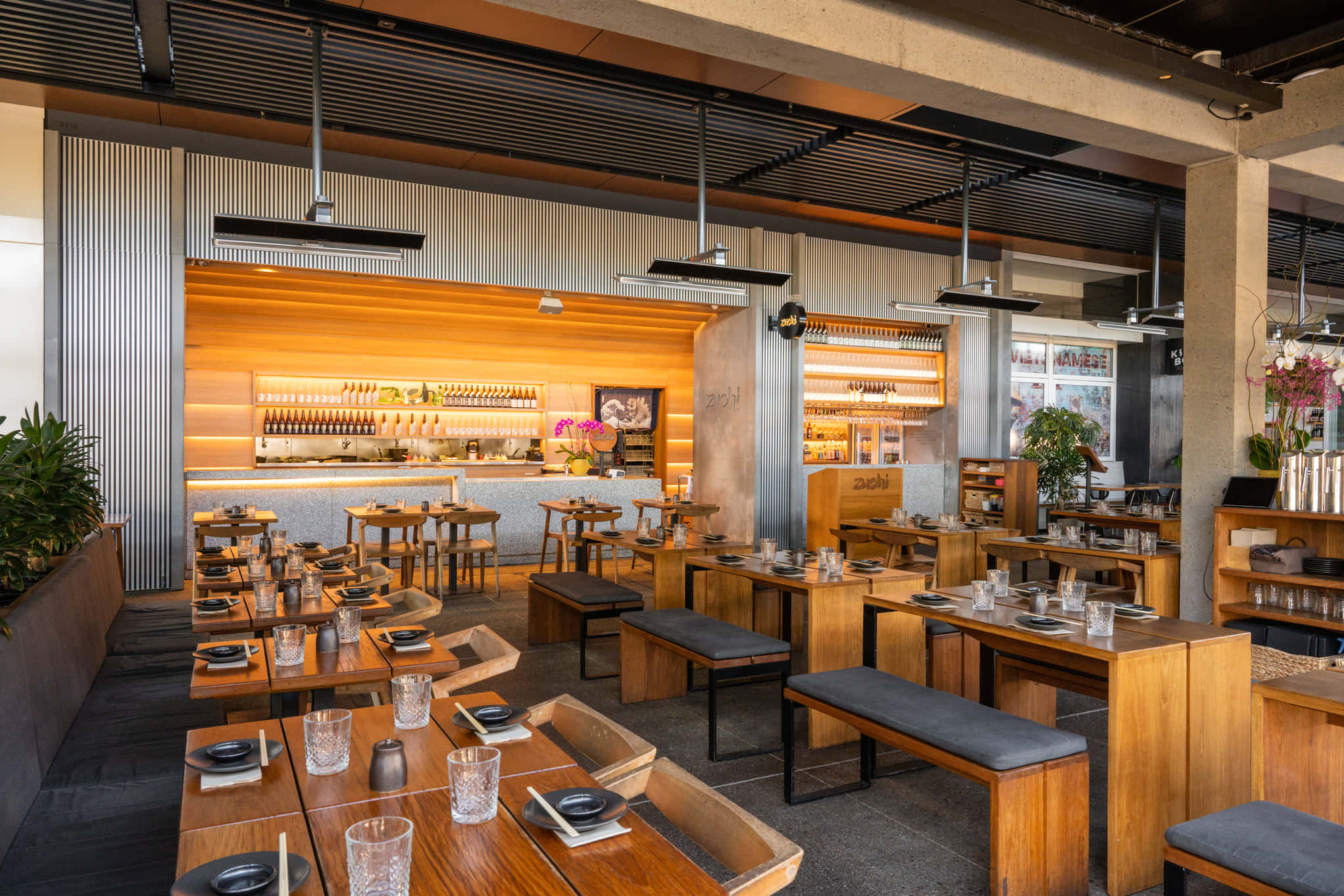 Main dining area 1
