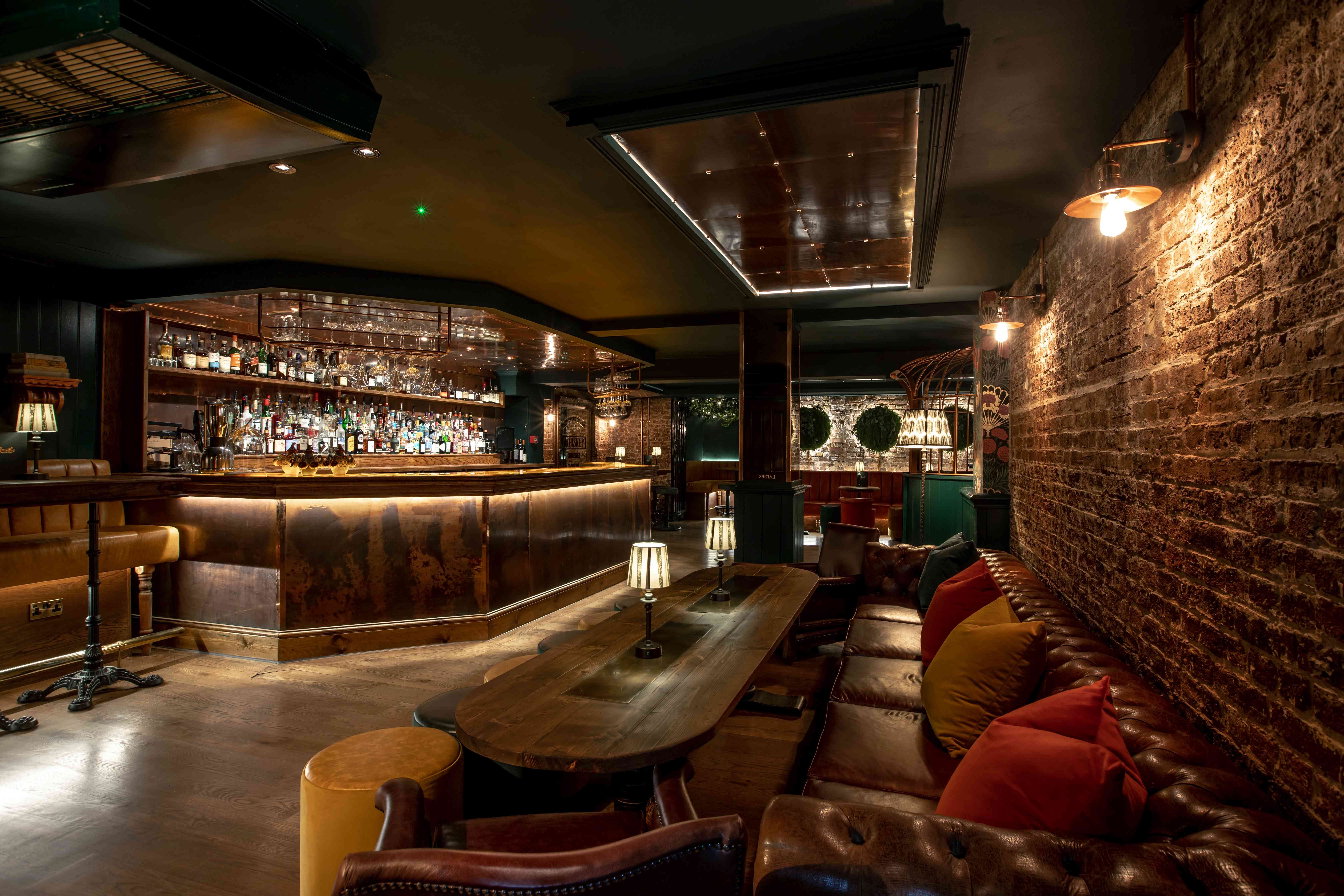Smith's cocktail bar  5