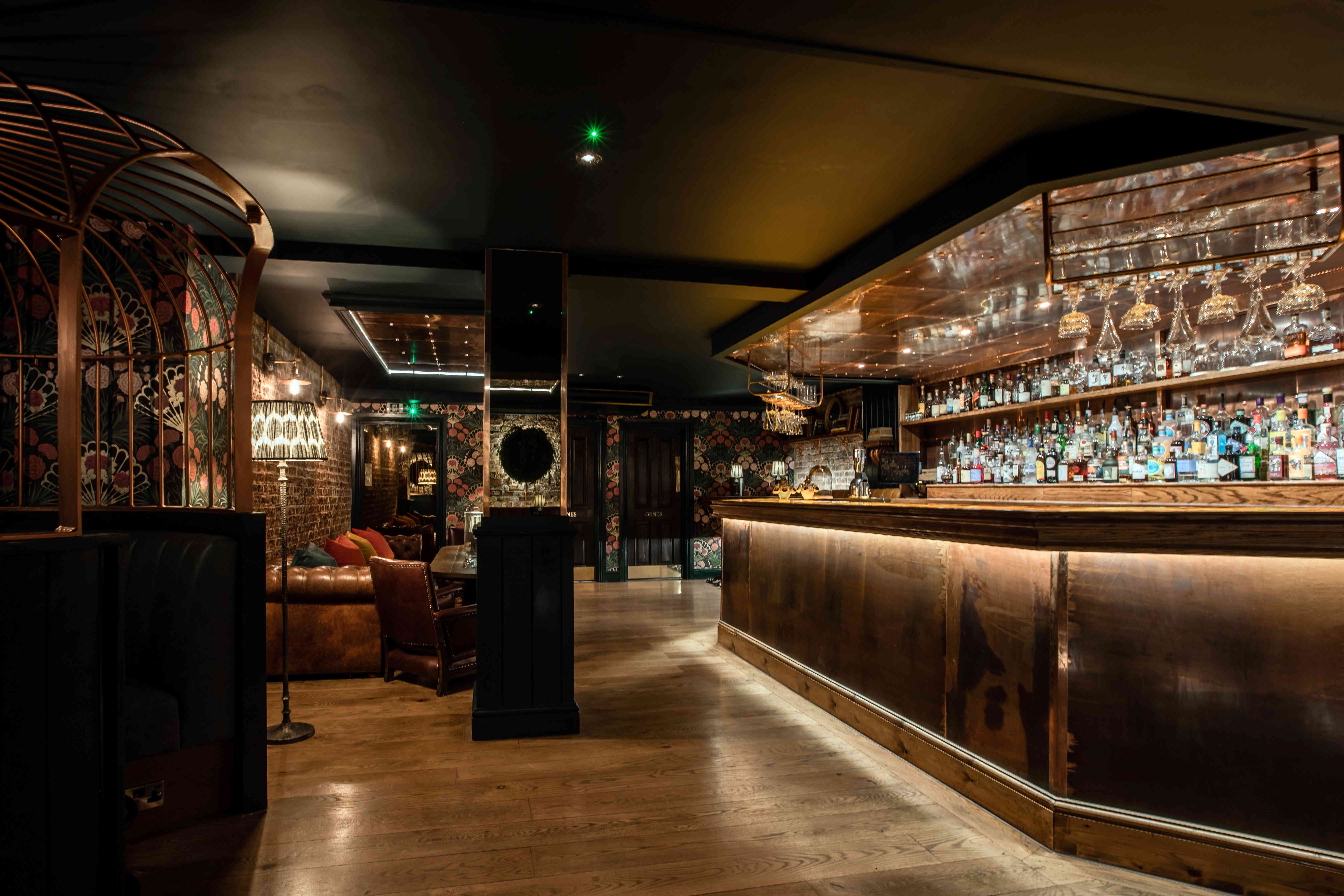 Smith's cocktail bar  6